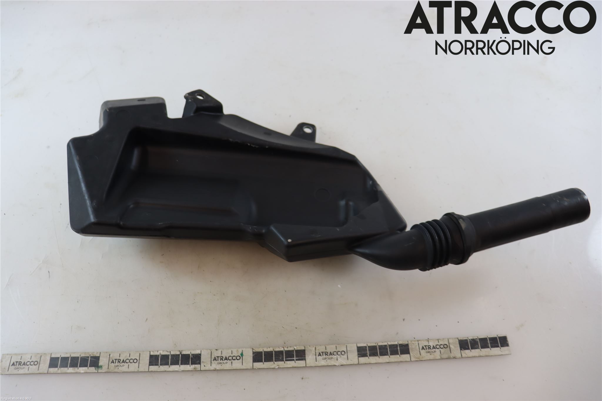 Audi A6/S6 4G 11-18 Påfyllingsrør For Vasketank