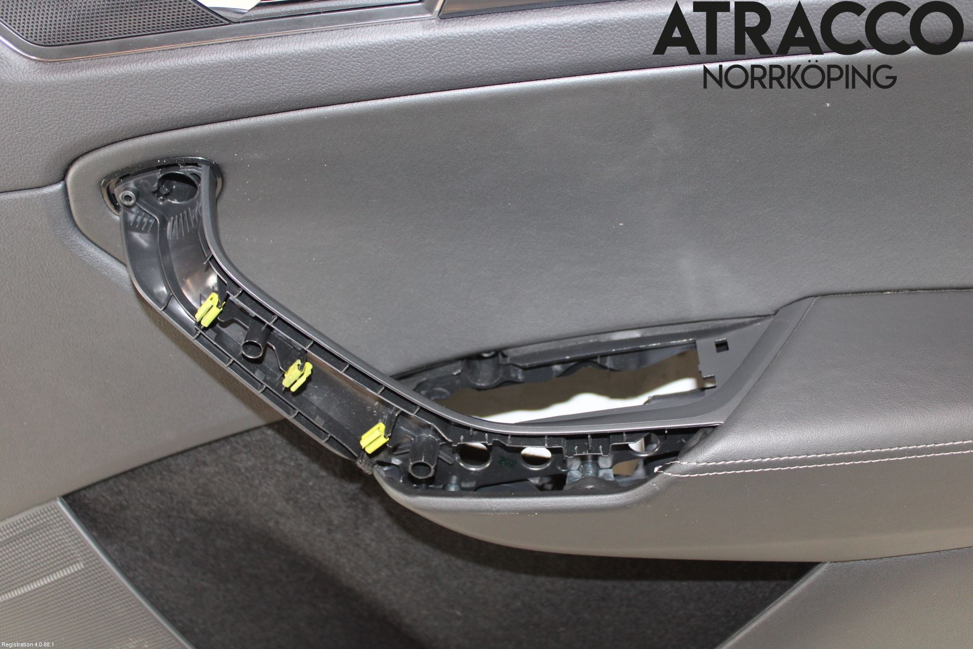 Skoda KODIAQ 17-24 Innr Dørtrekk Høyre