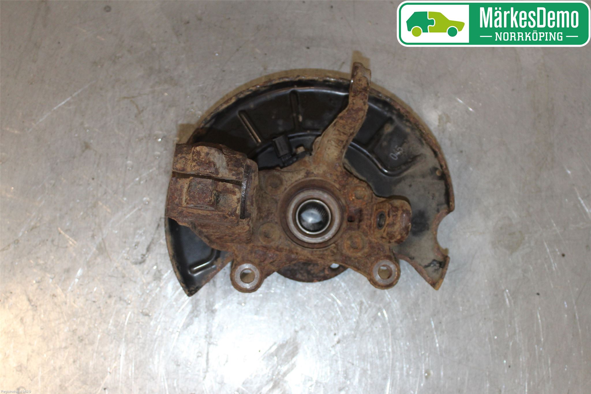 Volkswagen VW GOLF VI 09-13 Spindel Hf