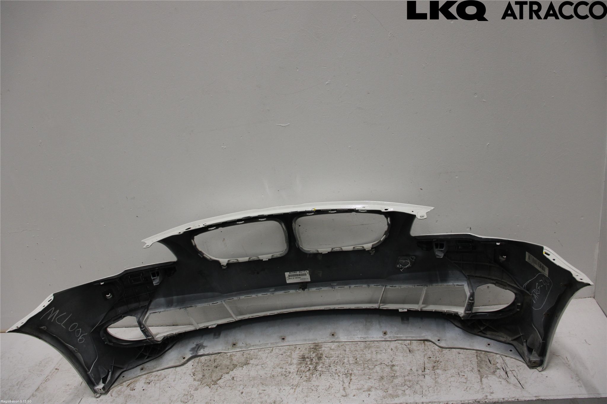 BMW 5 F10/F11/F18 09-17 Støtfanger Foran Plastdeksel