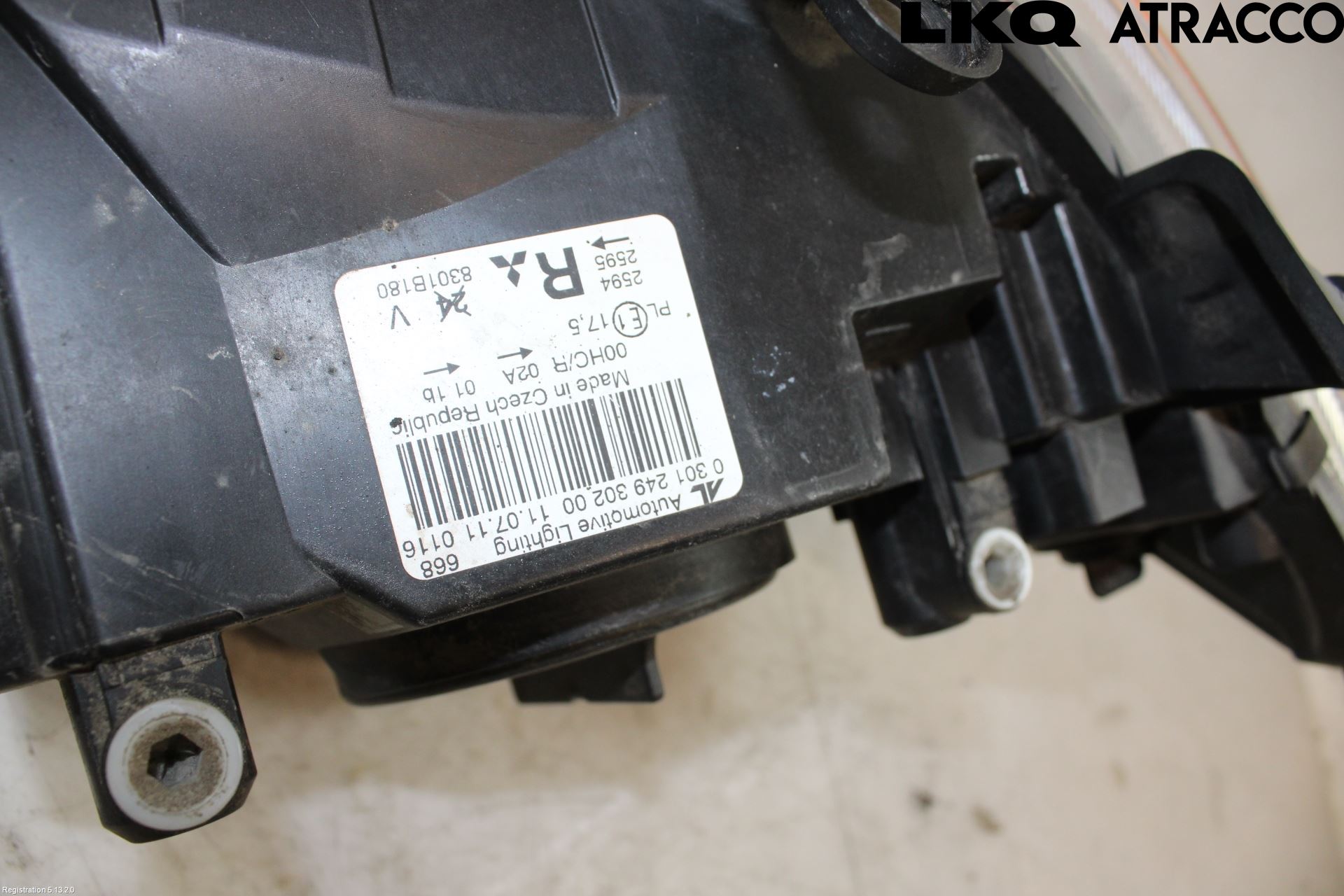Mitsubishi COLT 09-13 Frontlykt Høyre
