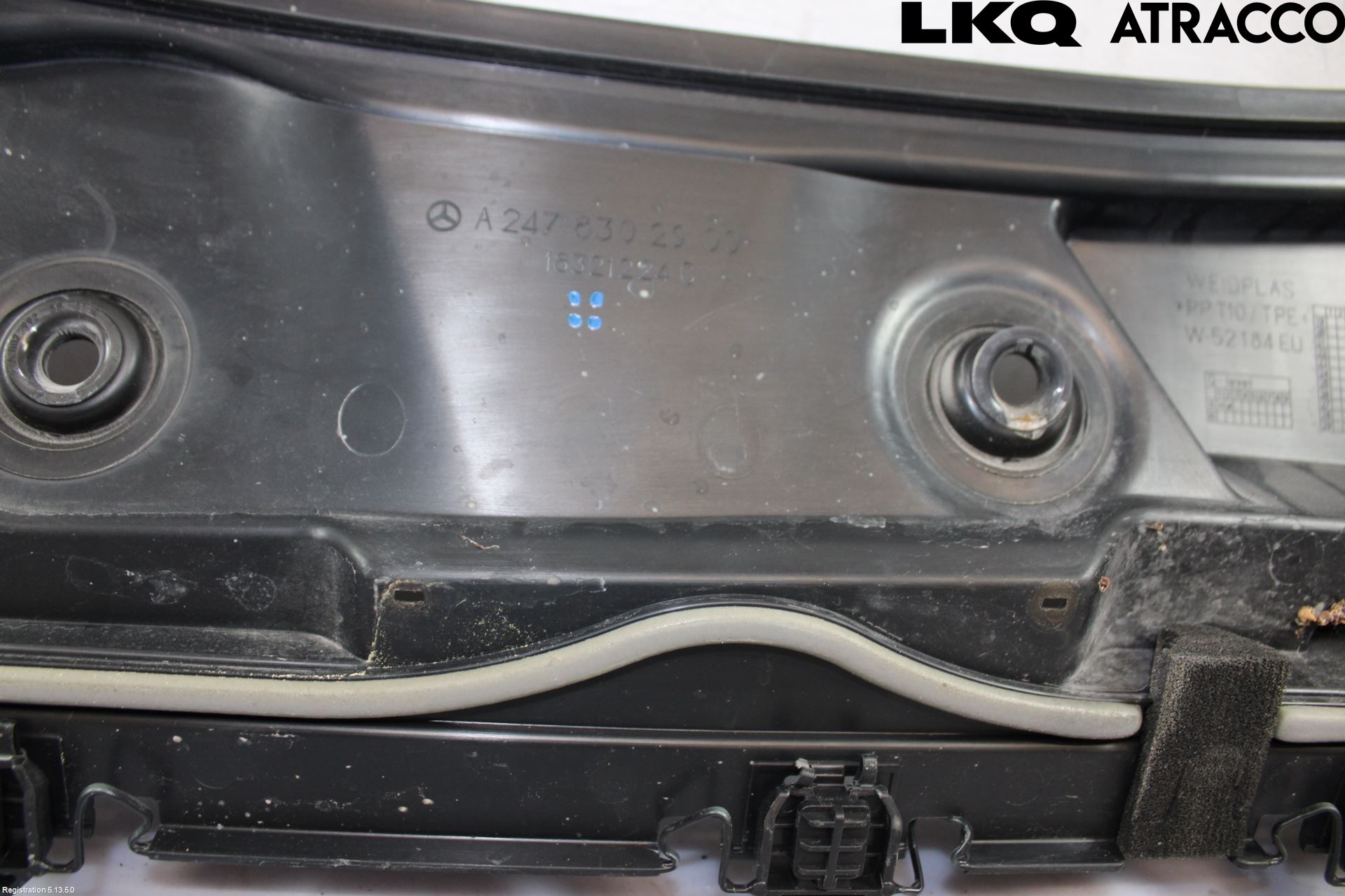 Mercedes-Benz MB EQB (X243) 22- Visker Deksel-Grill-Under Frr