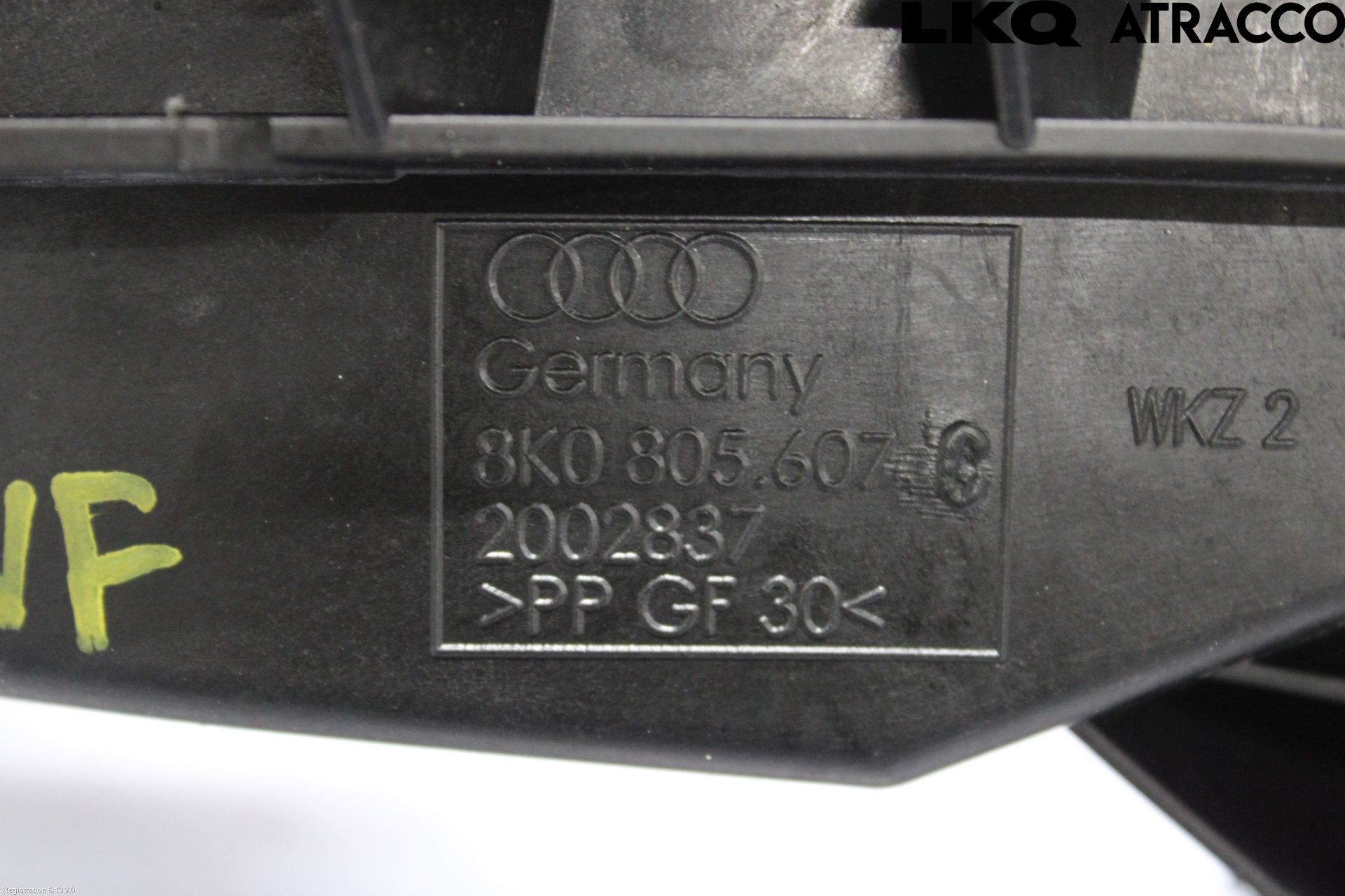Audi A4/S4 08-11 Frontlykt Holder-Feste