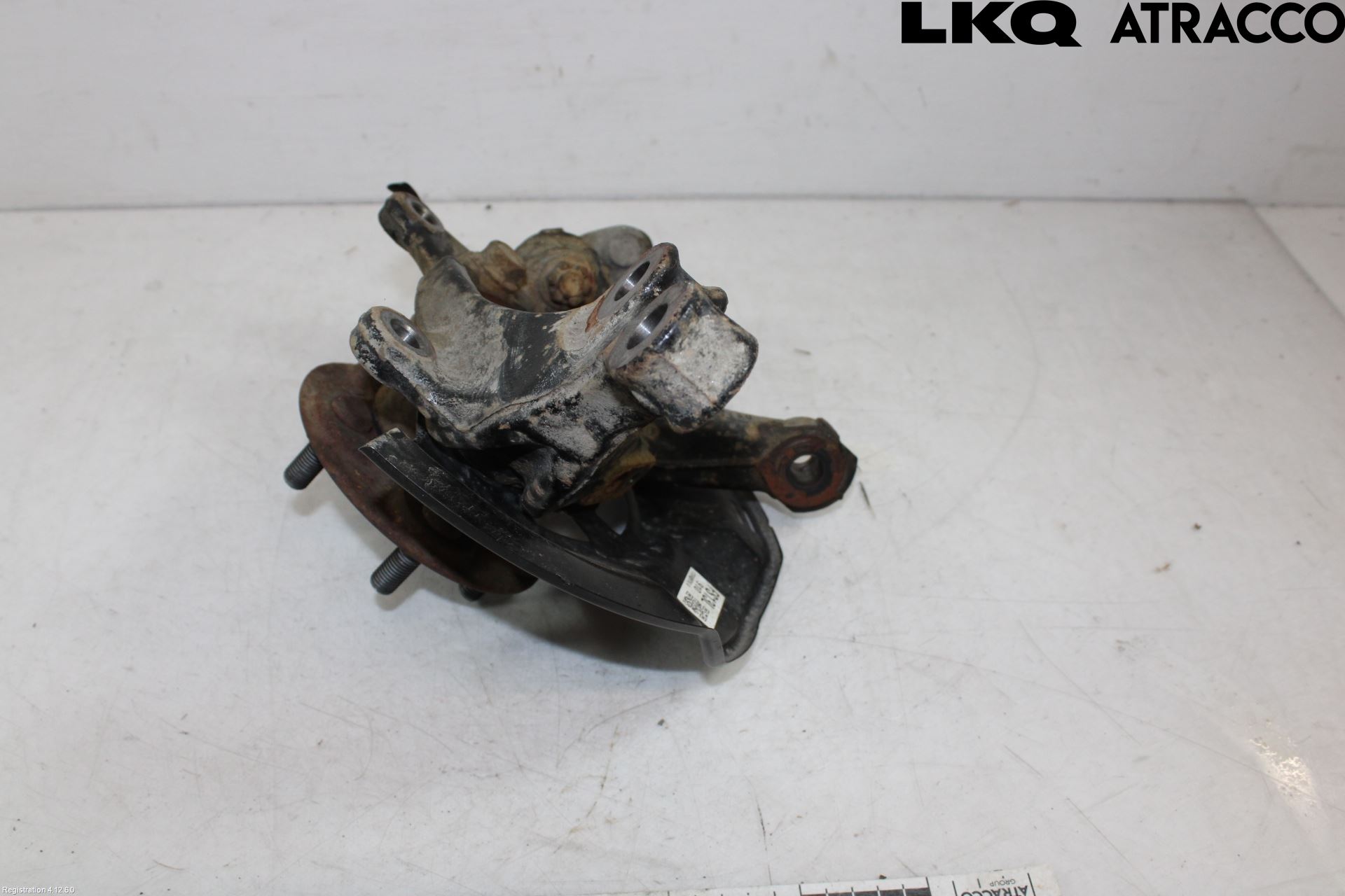 Toyota YARIS XP21 20- Spindel Vf