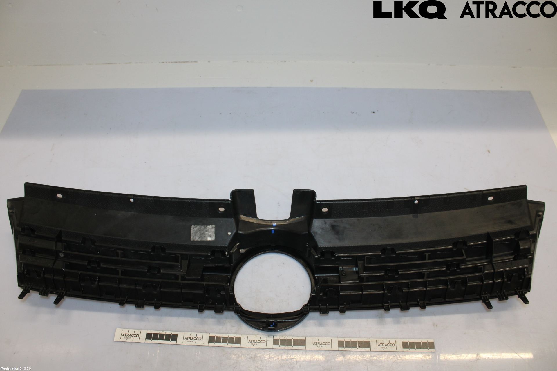 Volkswagen VW GOLF / E-GOLF VII 13-20 Grill Komplett