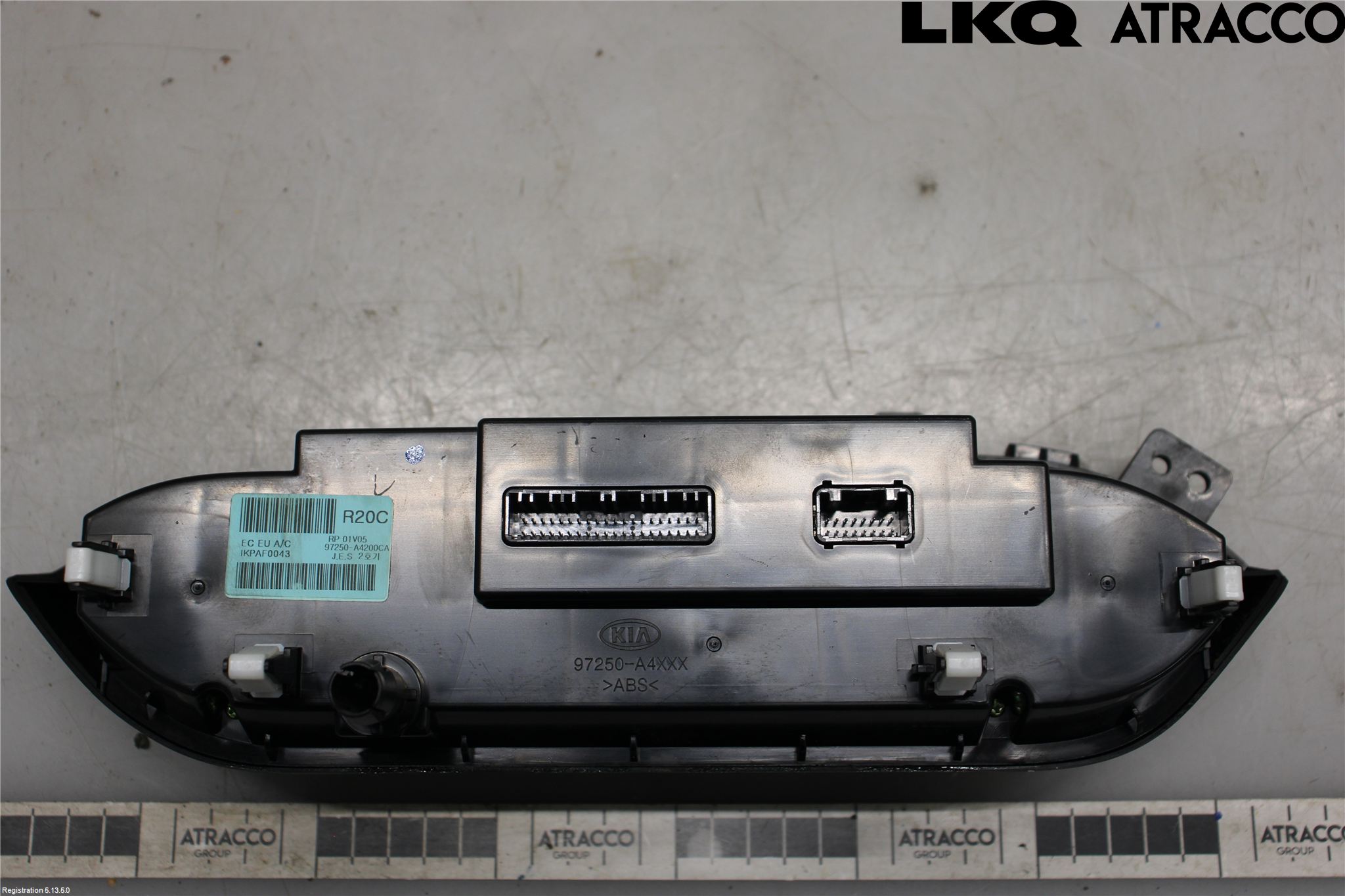 Kia CARENS III 13-19 Varme Ac Betjening-Display