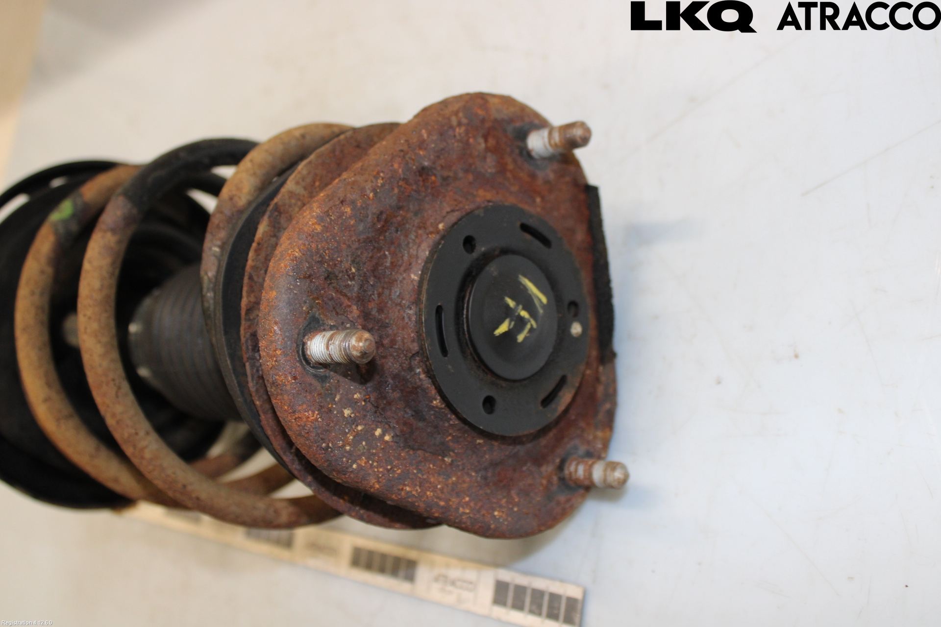 Toyota AURIS 07-09 Fjærbein Foran Venstre