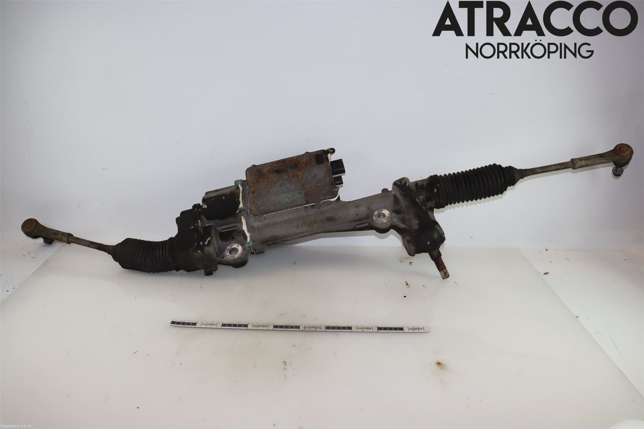 Ford MUSTANG VI 15-22 Snekke - Tannstang Bak
