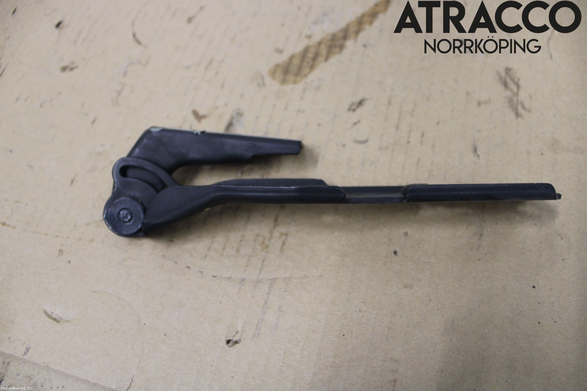 Audi A4/S4 01-05 Panser Hengsel - Hengsler