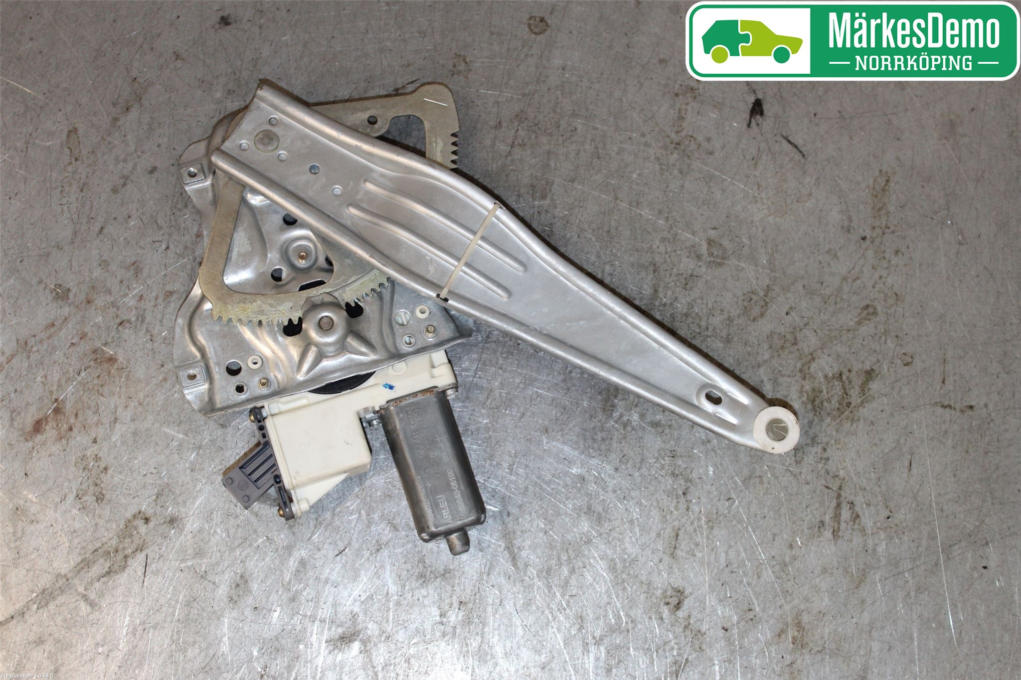 Toyota AVENSIS 03-06 Vindusheis El Komp