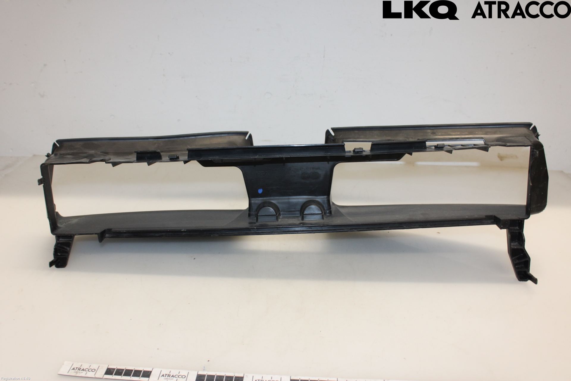Opel ASTRA L 22- Luftstyring Front