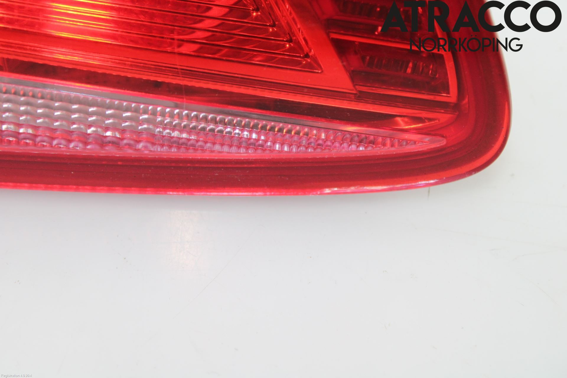 Volkswagen VW PASSAT 11-14 Baklykt Venstre  På Luke(Indre