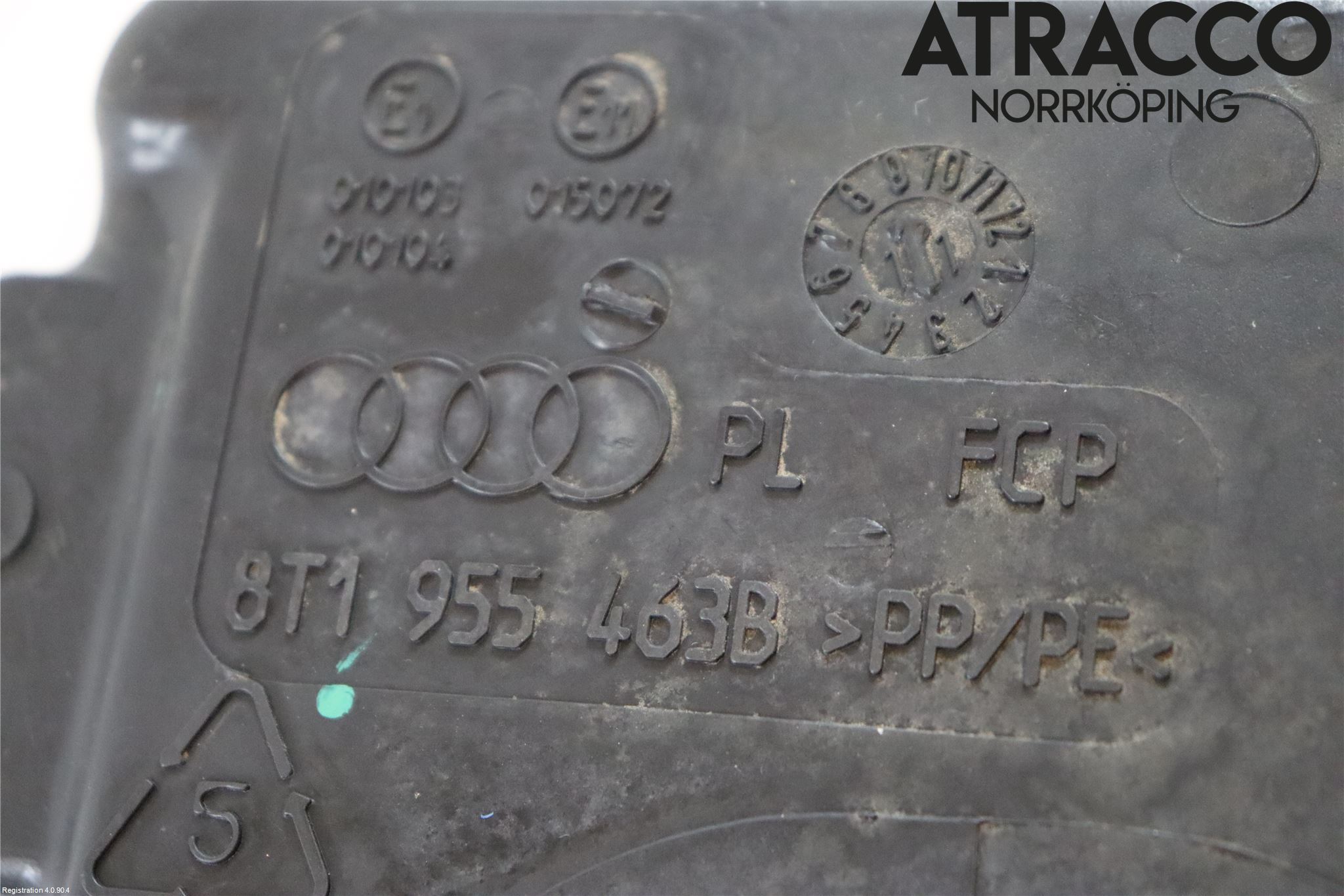 Audi A4/S4 08-11 Påfyllingsrør For Vasketank