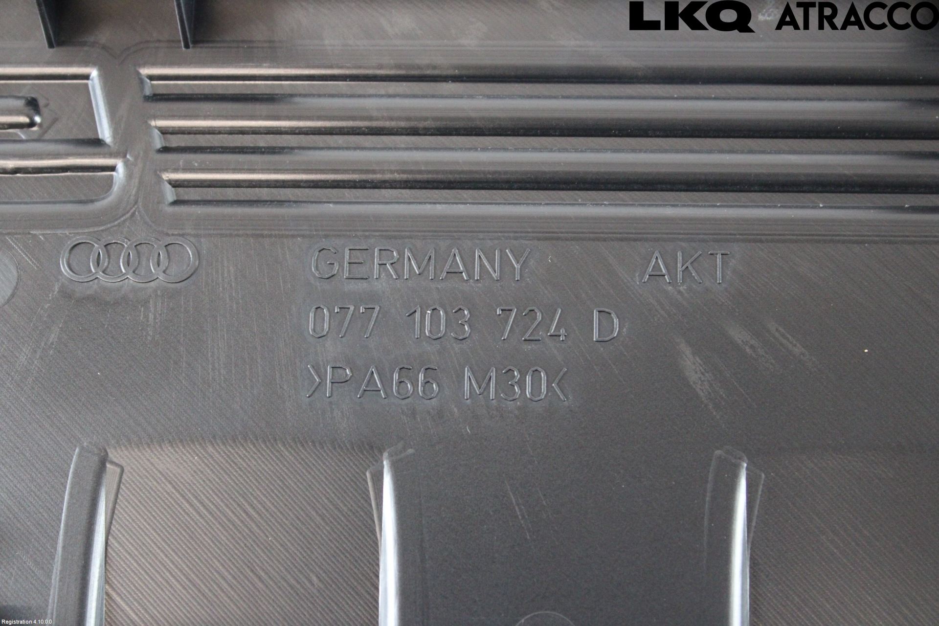 Audi A8/S8 4D 94-02 Motor Deksel Over Motor