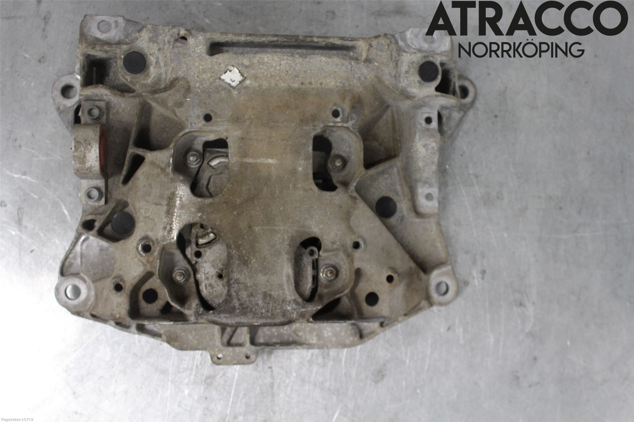 Audi A6 F2/C8 19- Gearkasse Bjelke - Travers