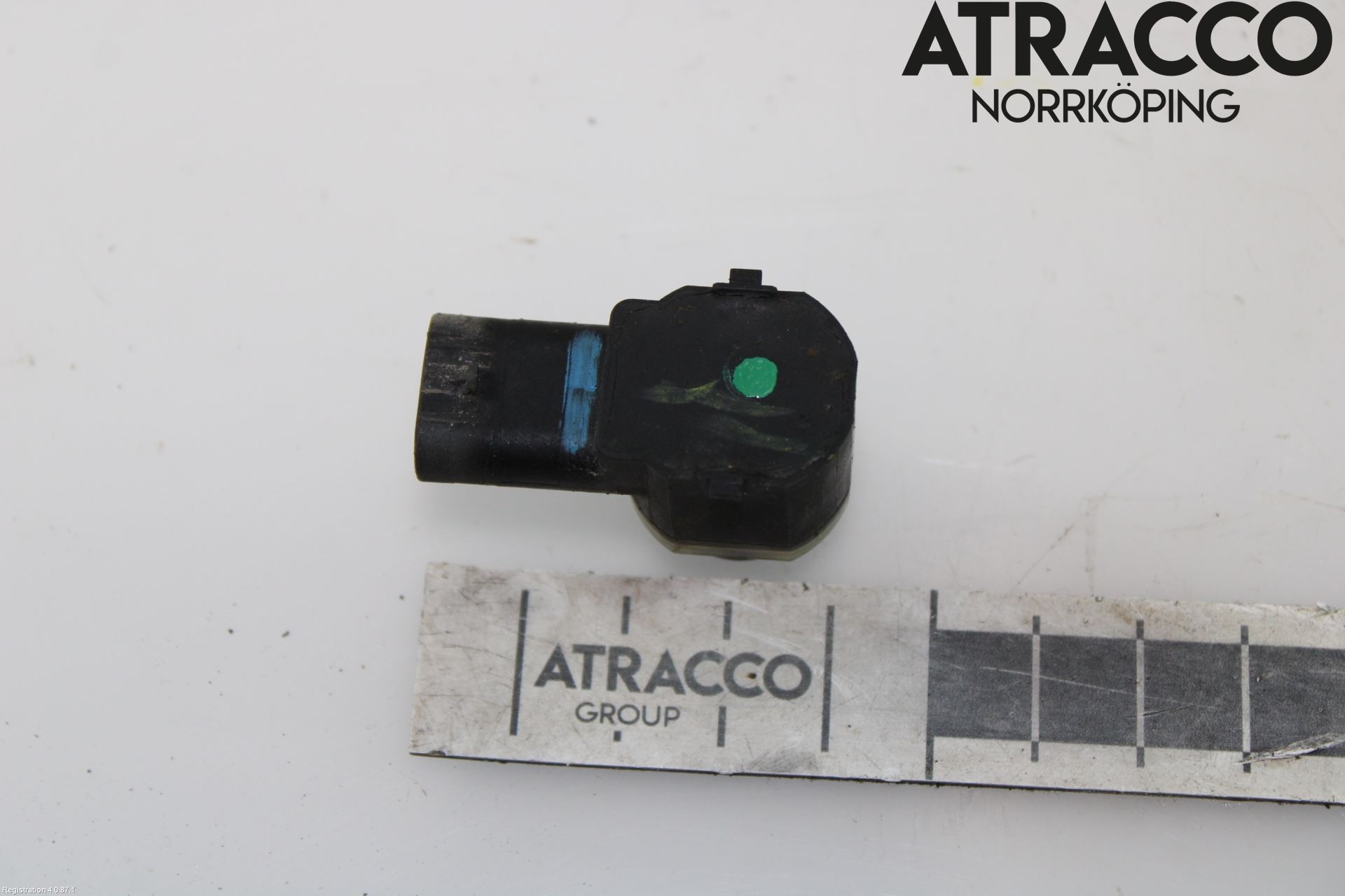 Jaguar XE (X760) 15-24 Sensor Parkering Front