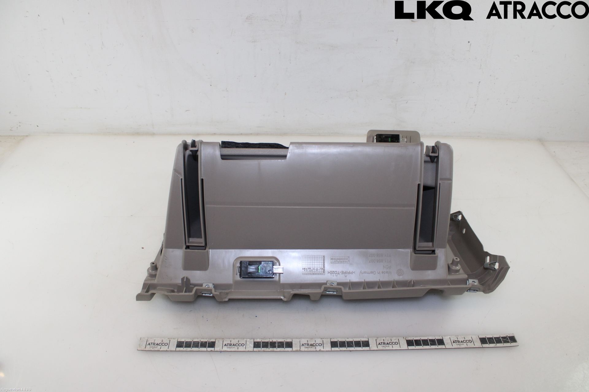 Volkswagen VW TRANSP/CARAVELLE (T7) 22-24 Innr Hanskerom