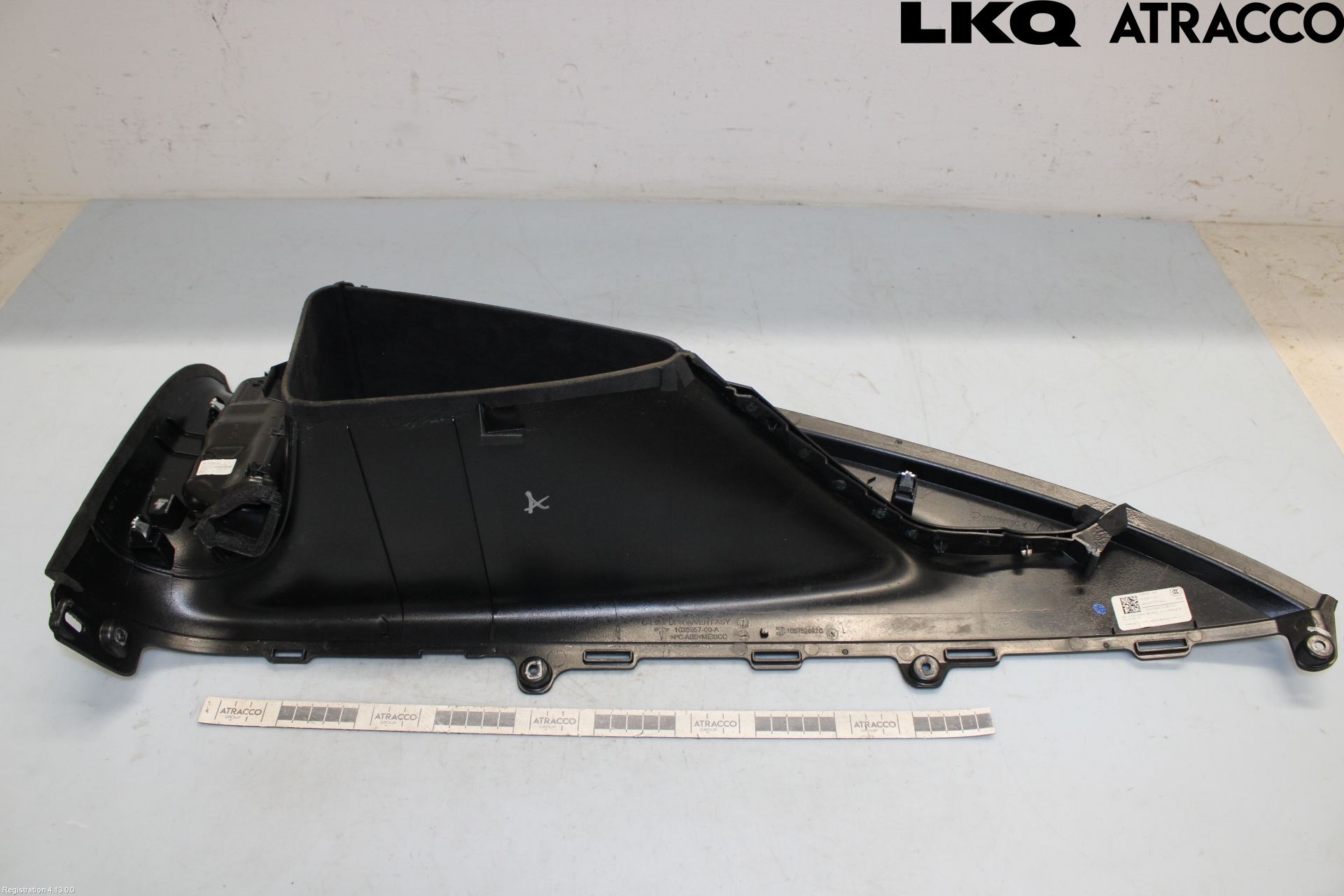 Tesla MODEL X 16- Innr Deksel A-B-C Stolpe