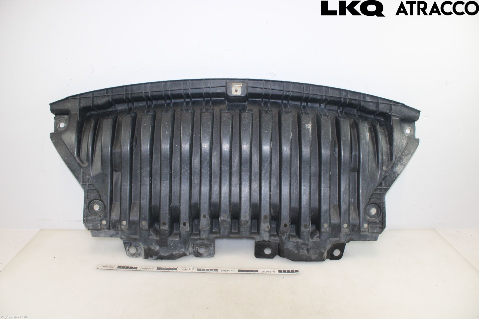 Mercedes-Benz MB E-KLASS (W213) 16-23 Bunnplate U Motor-Gear-Dørk