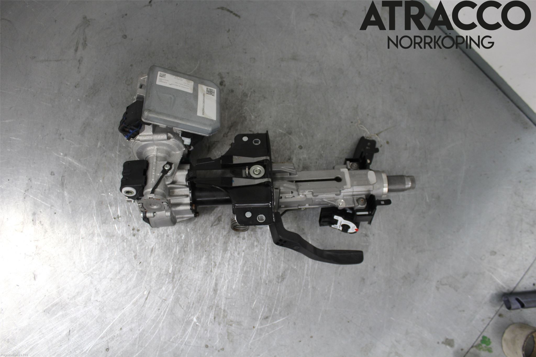 Volkswagen VW POLO VI 18->> Rattakselaggregat Innebygd Servo