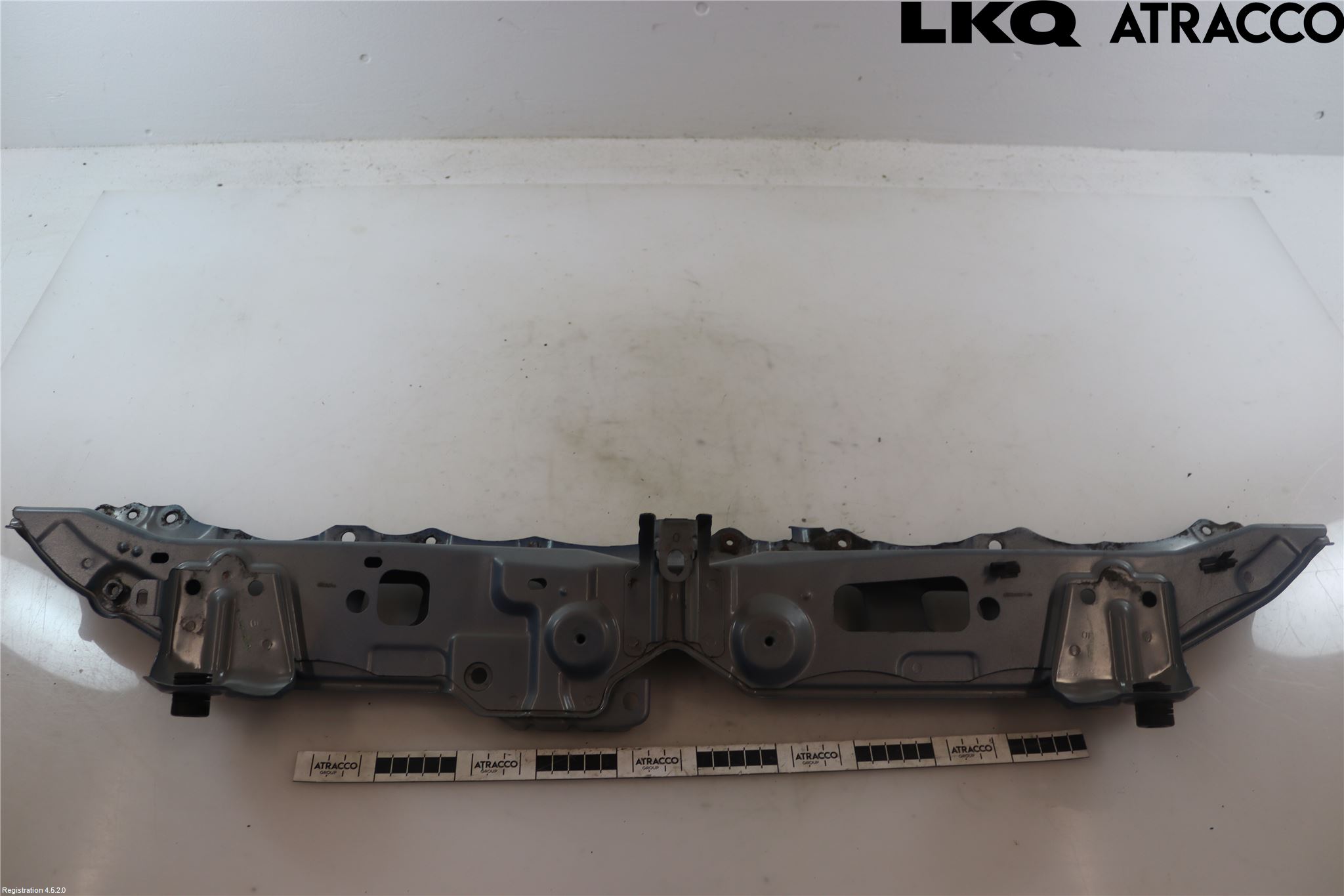 Toyota YARIS XP90 06-11 Frontplate Øvre