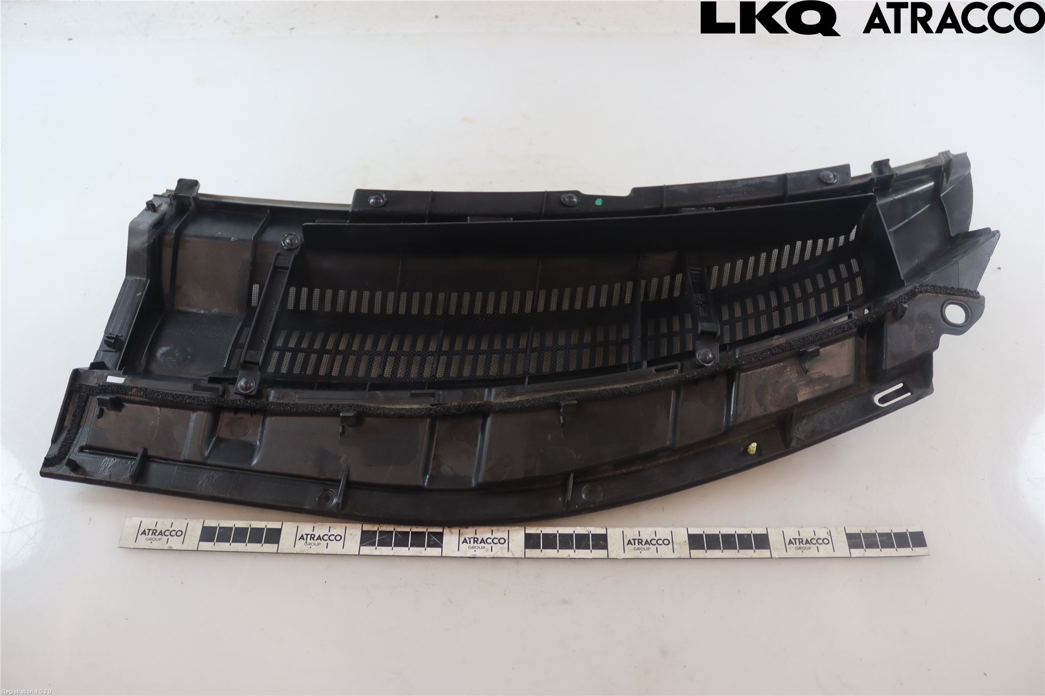 Toyota URBAN CRUISER Visker Deksel-Grill-Under Frr