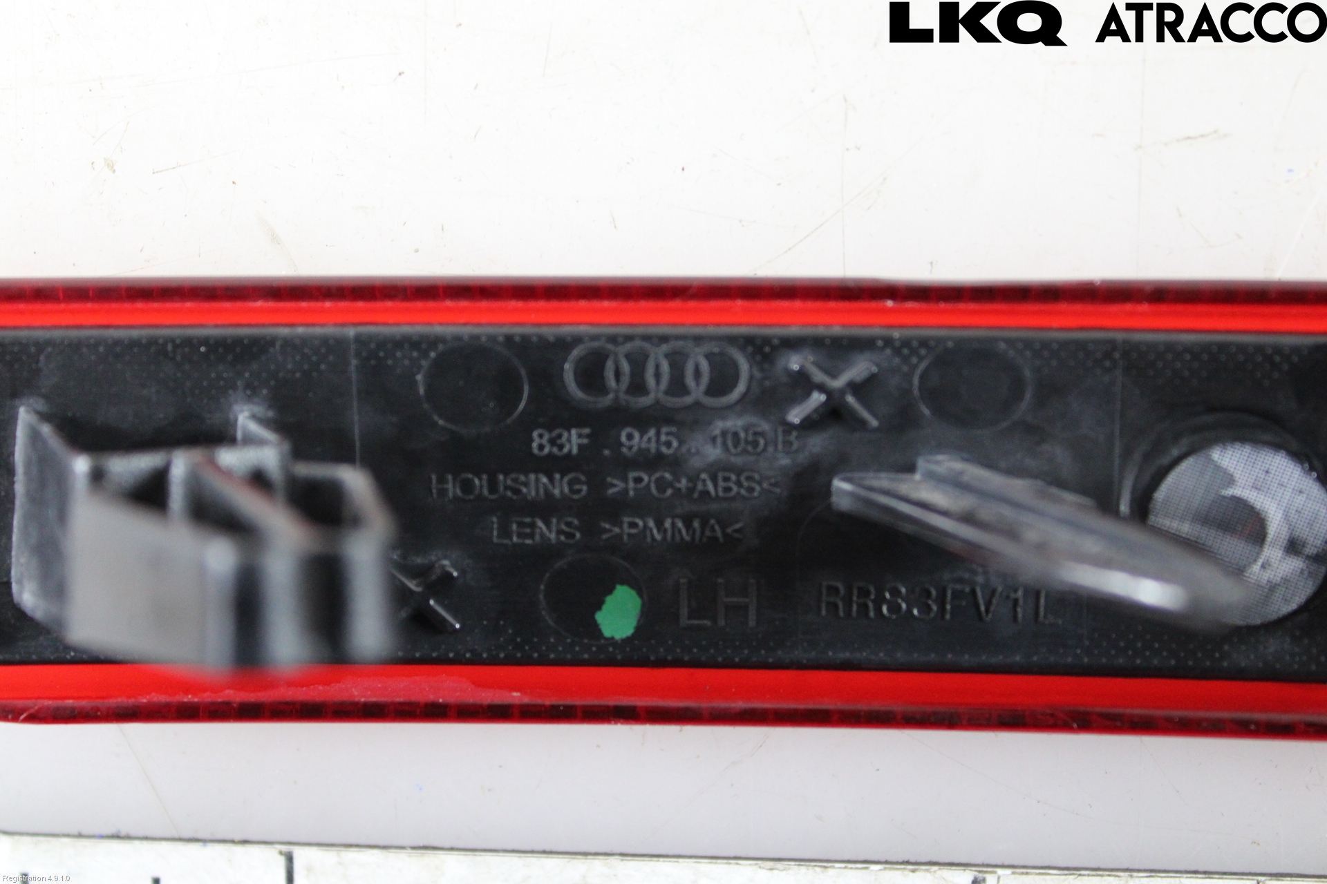 Audi Q3 F3 19- Refleks Bak