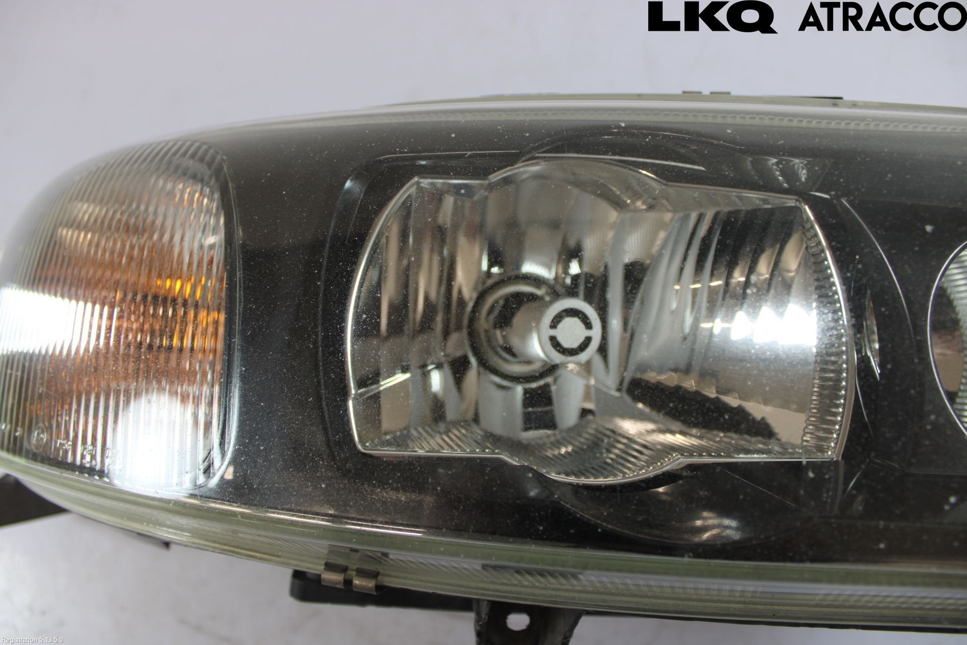 Volvo V70 00-04 Frontlykt Høyre