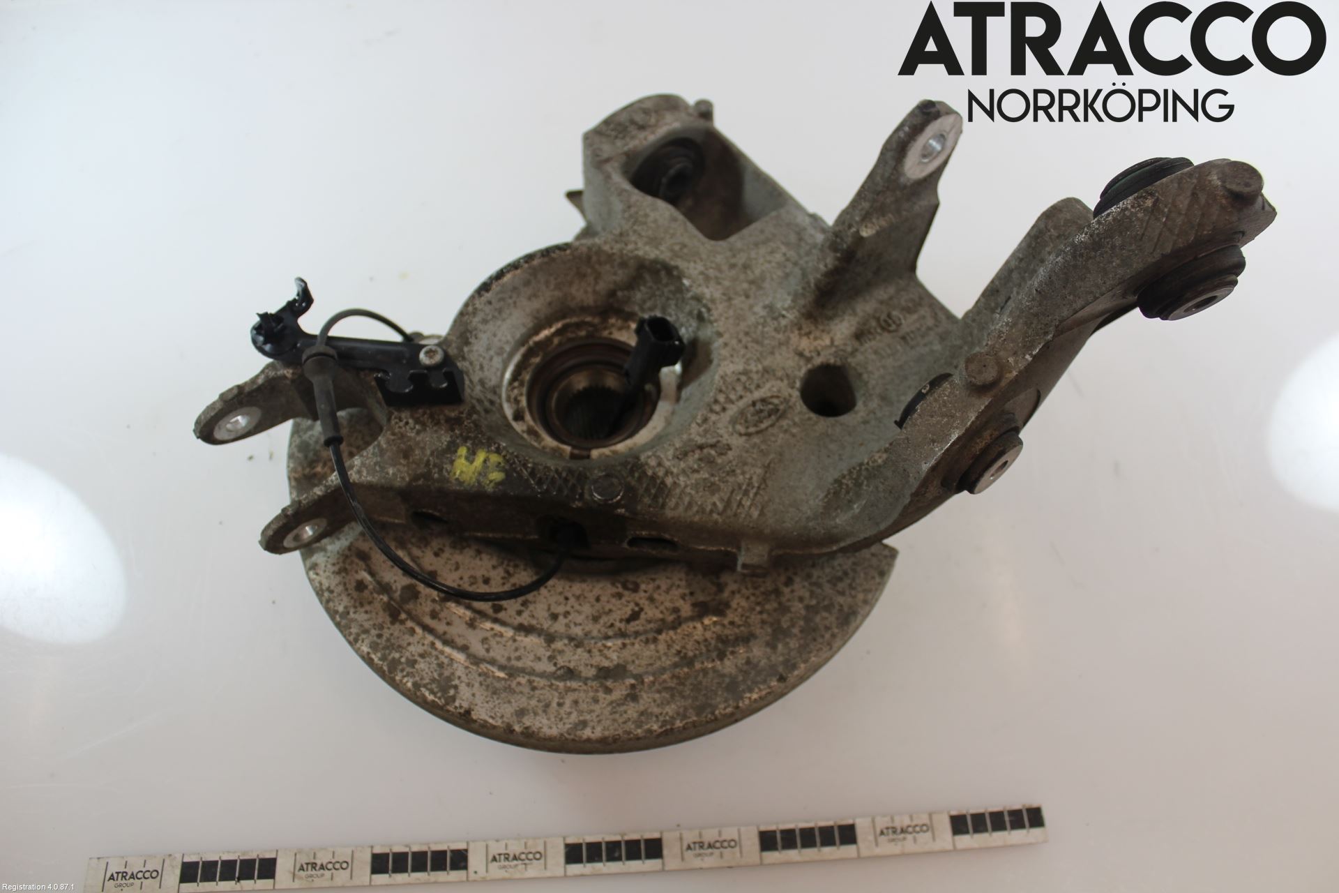 Jaguar XE (X760) 15-24 Spindel Hb