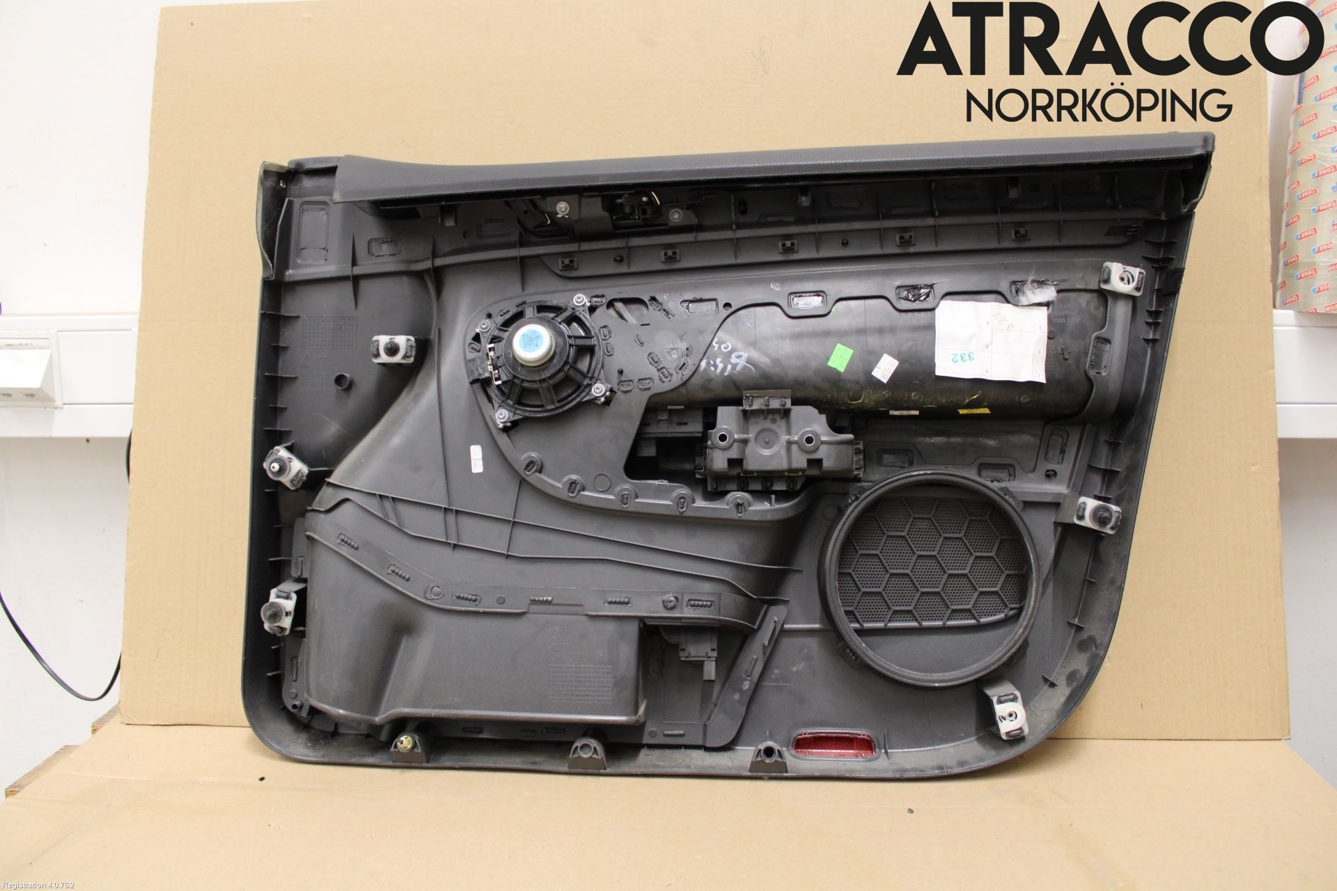 Volkswagen VW GOLF V 04-09 Innr Dørtrekk Venstre