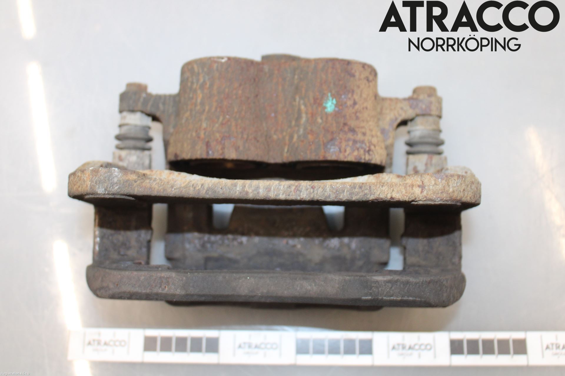 Toyota RAV4 13-18 Bremsecaliper Foran Venstre