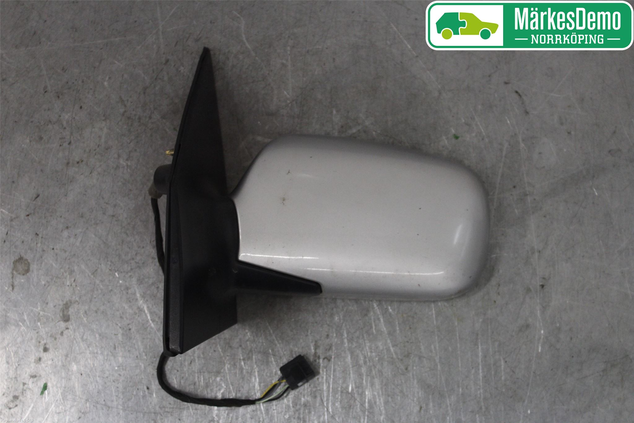 Toyota YARIS P1 03-05 Speil V M-El Justering