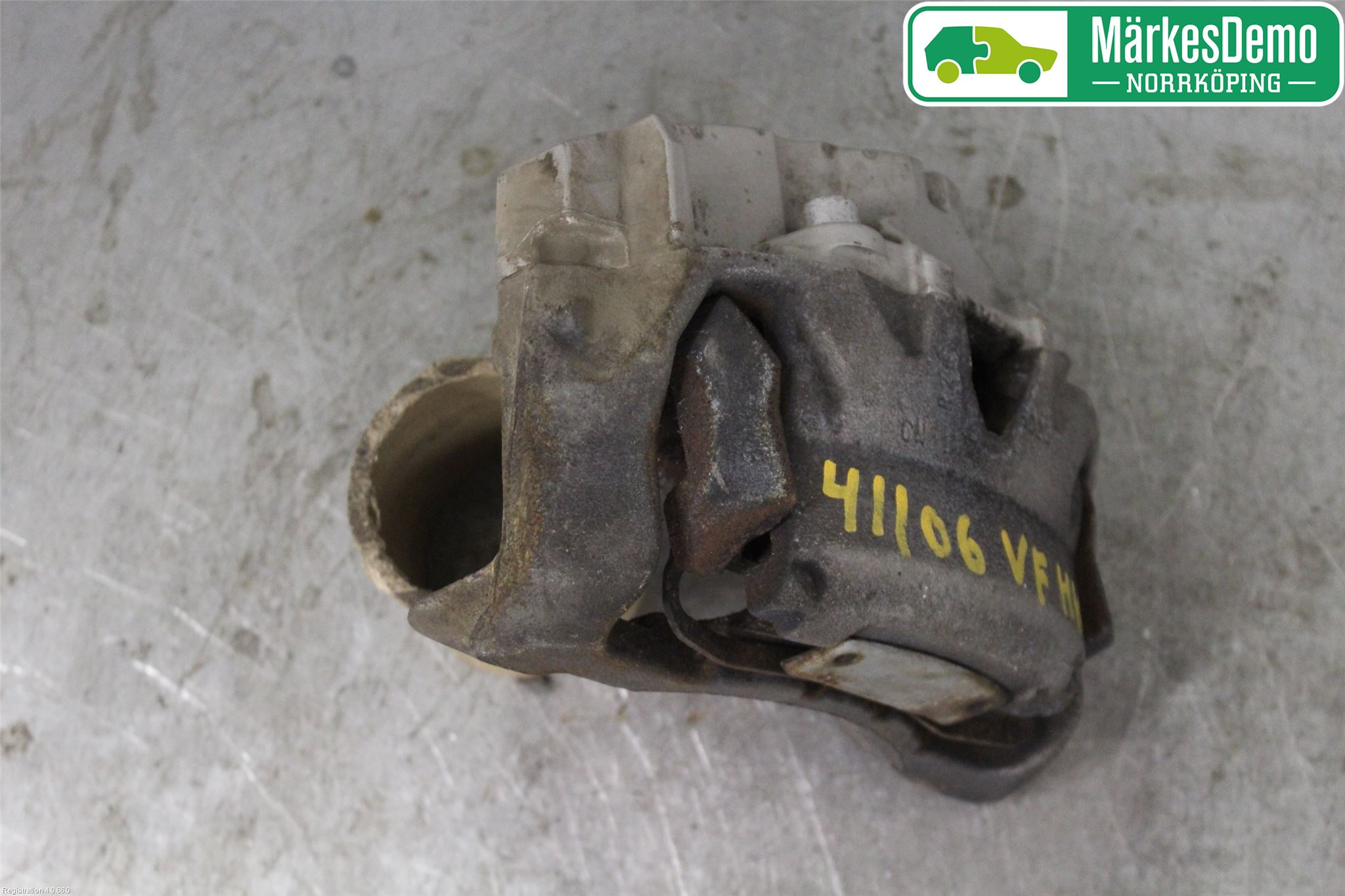 Volvo XC70 14-16 Bremsecaliper Foran Venstre