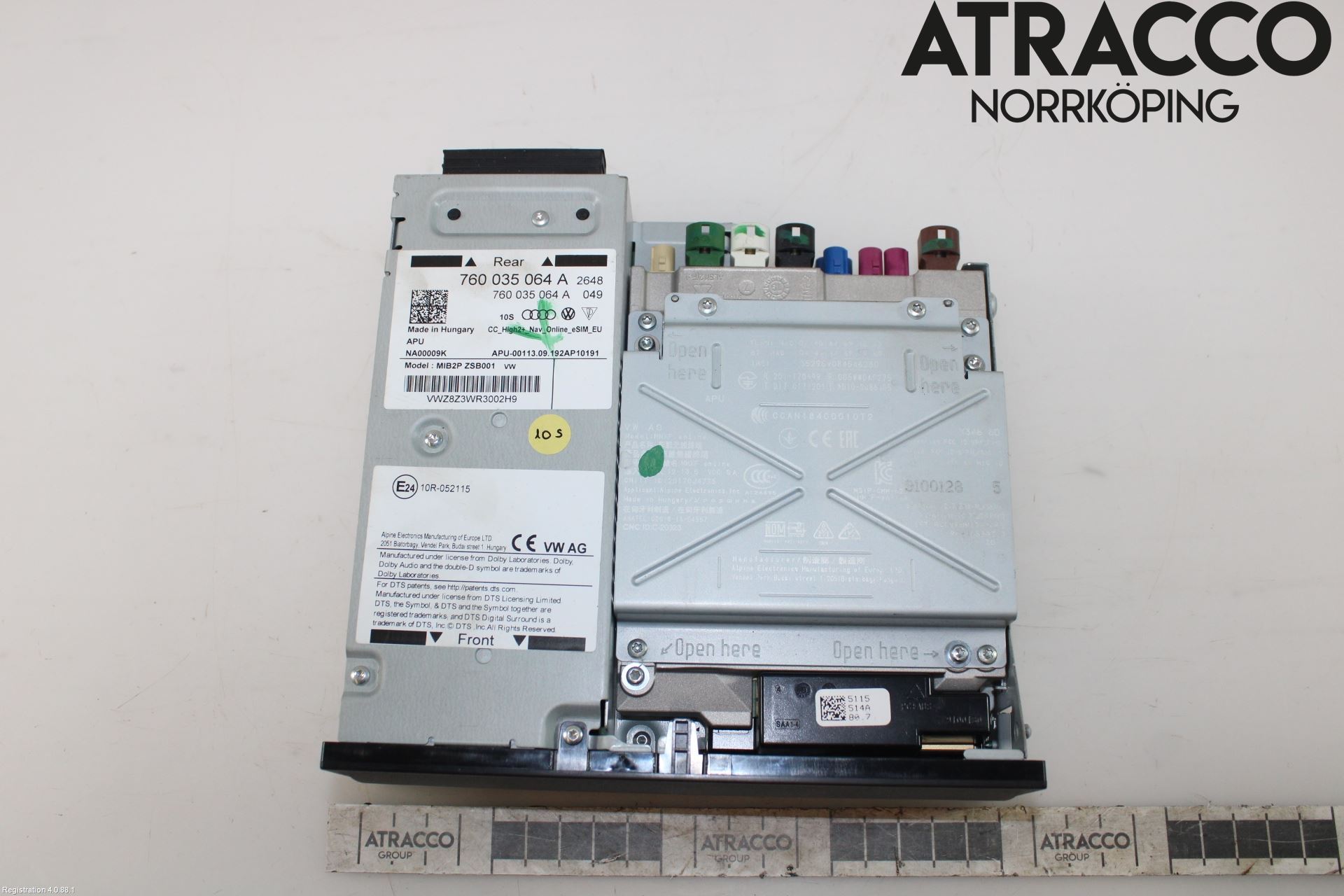 Volkswagen VW TOUAREG CR 18- Stereo Radio Med Cd