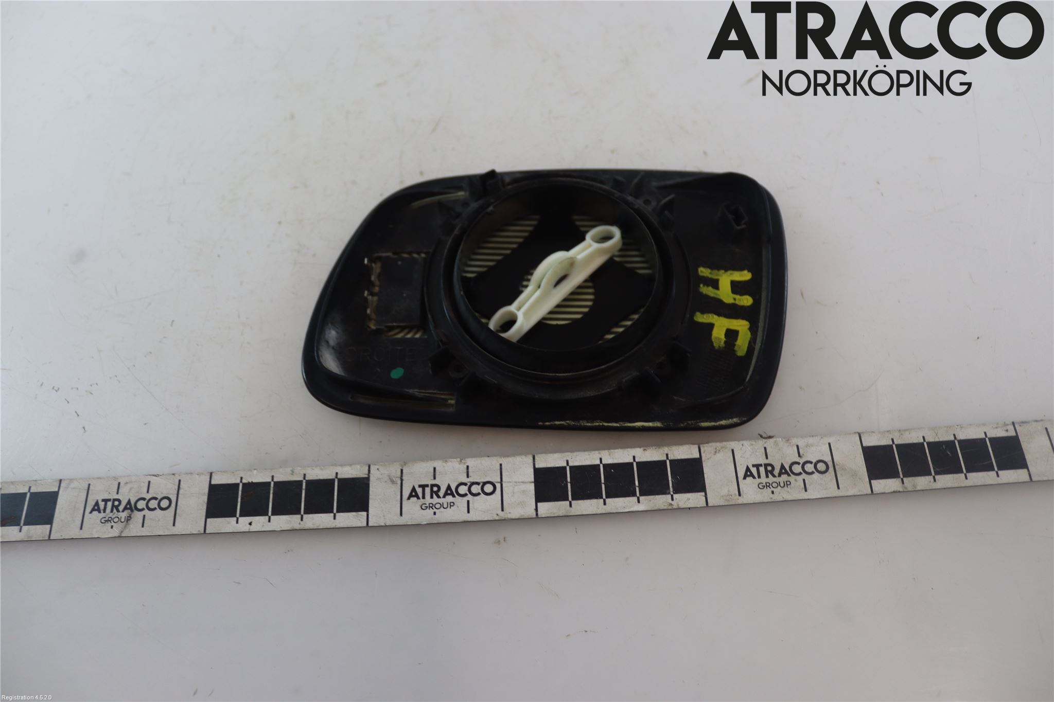 Peugeot 307     01-05 Speil Glass H