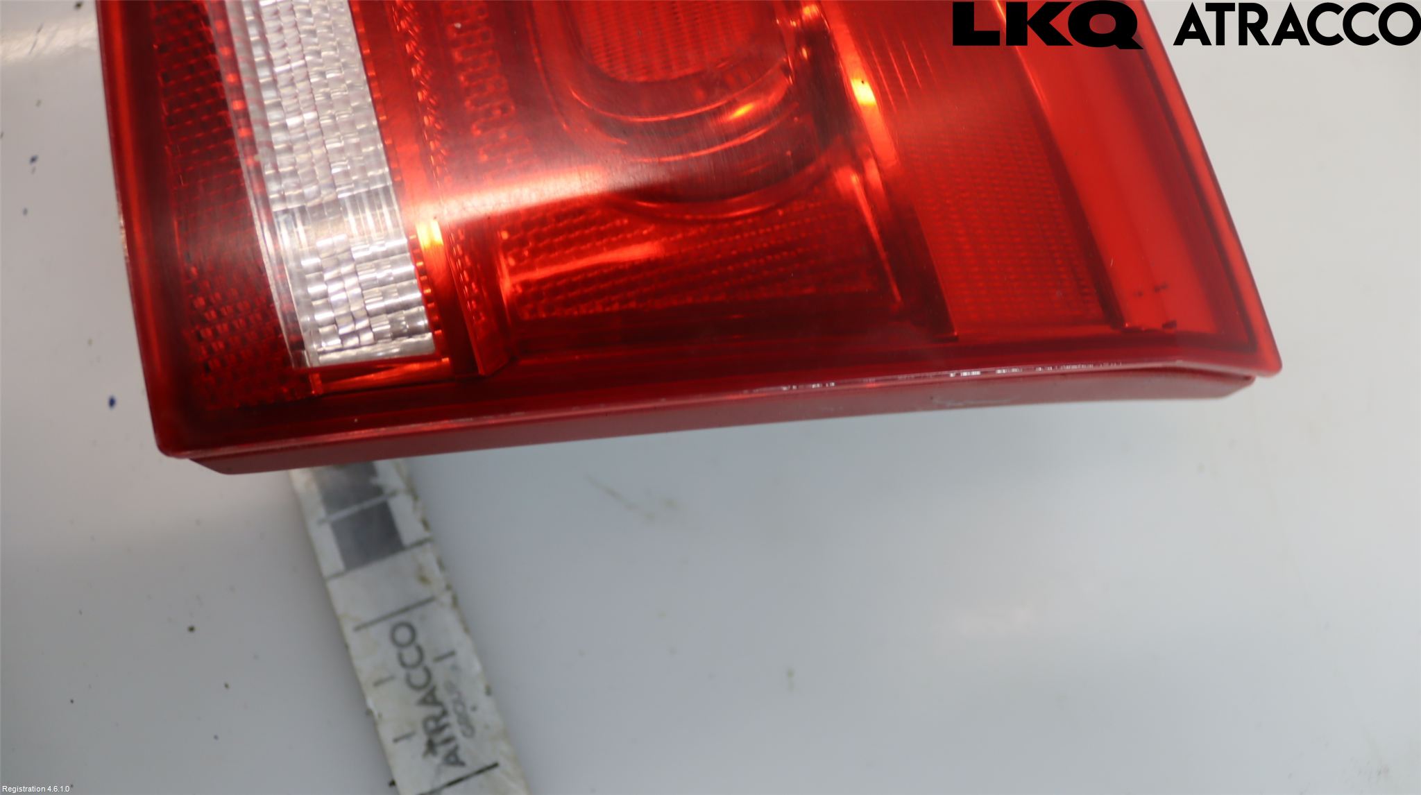 Volkswagen VW PASSAT 11-14 Baklykt Høyre  På Luke(Indre)