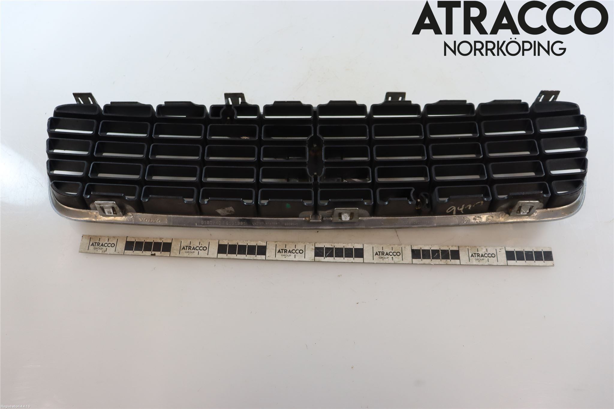 Volvo S60 01-04 Grill Komplett