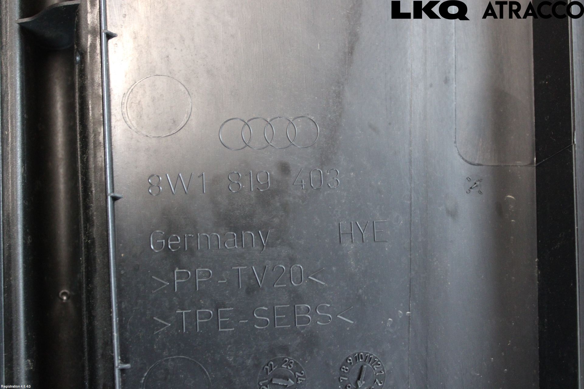 Audi A4/S4 B9 20- Visker Deksel-Grill-Under Frr