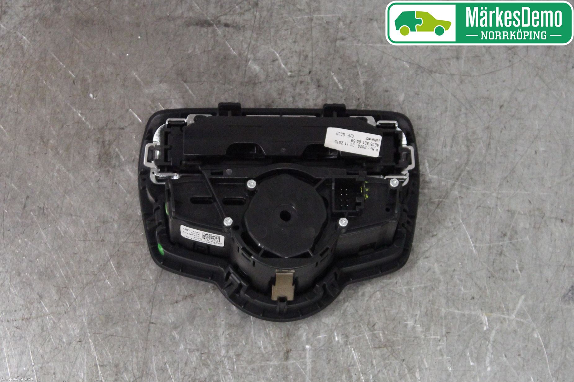 Mercedes-Benz MB C-KLASS (W205) 14-21 Bryter Hovedlys