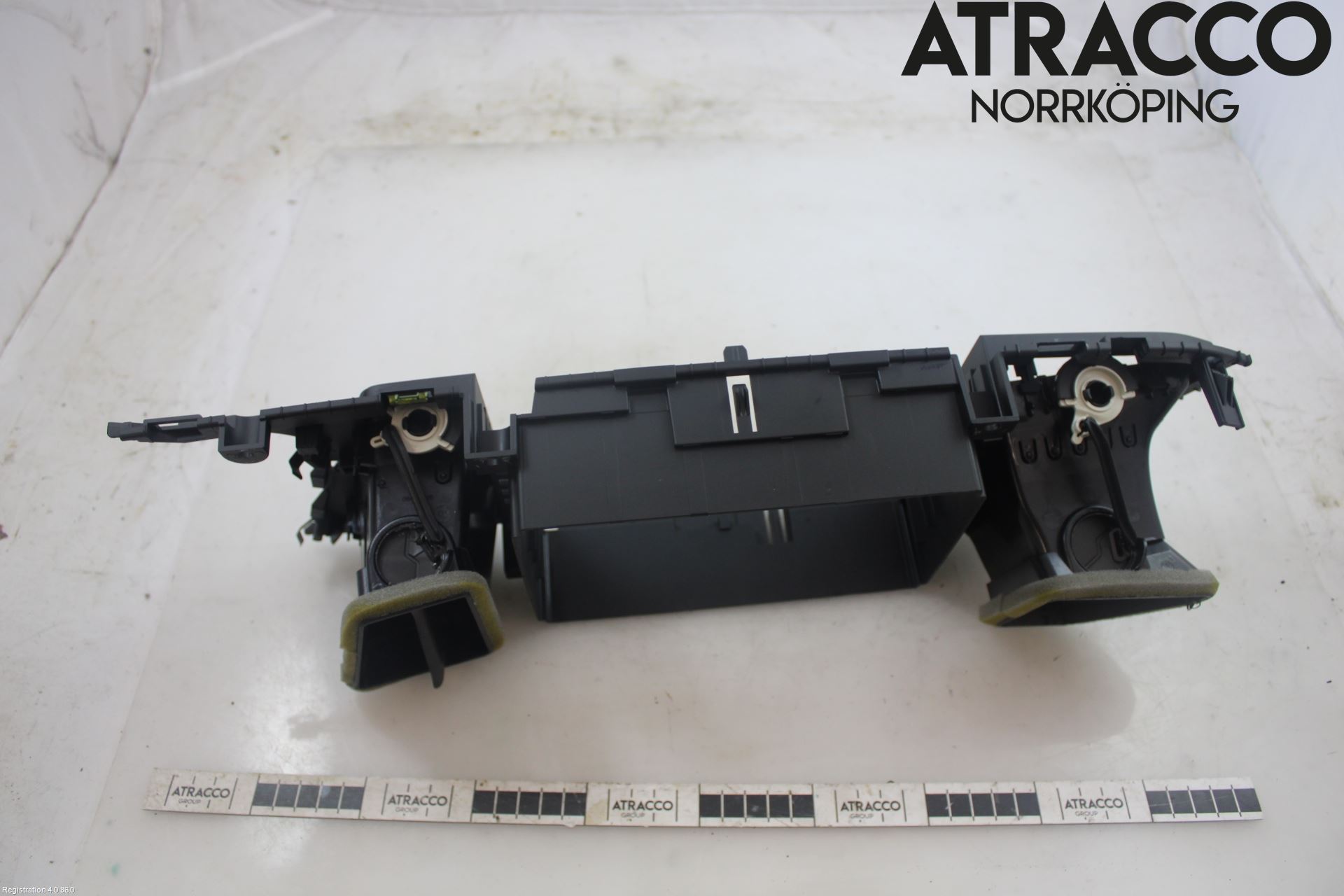 Seat LEON 13-20 Dashbord Kanal - Dyse