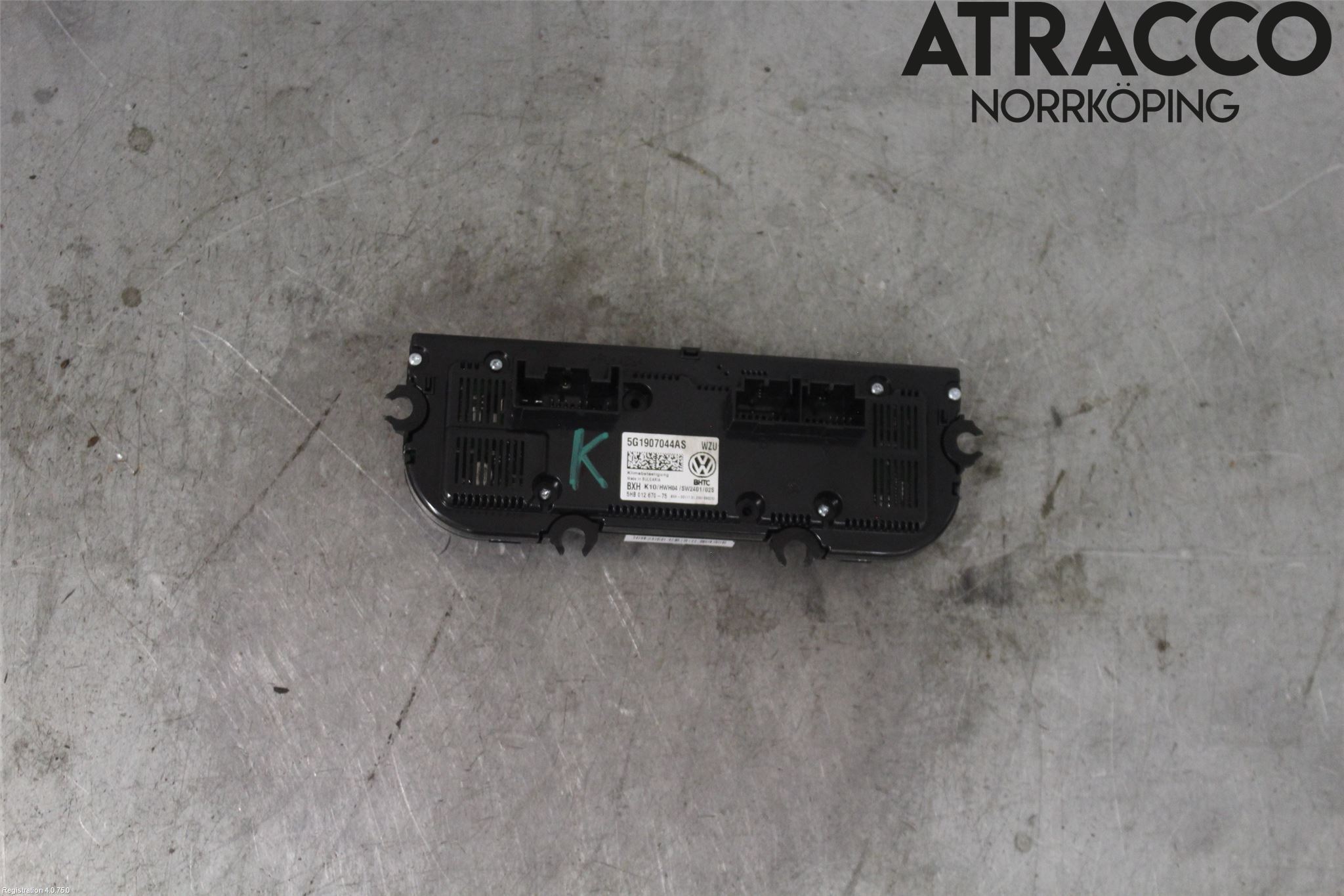 Volkswagen VW T-ROC 18- Varmeapparat Panel(Regulering)