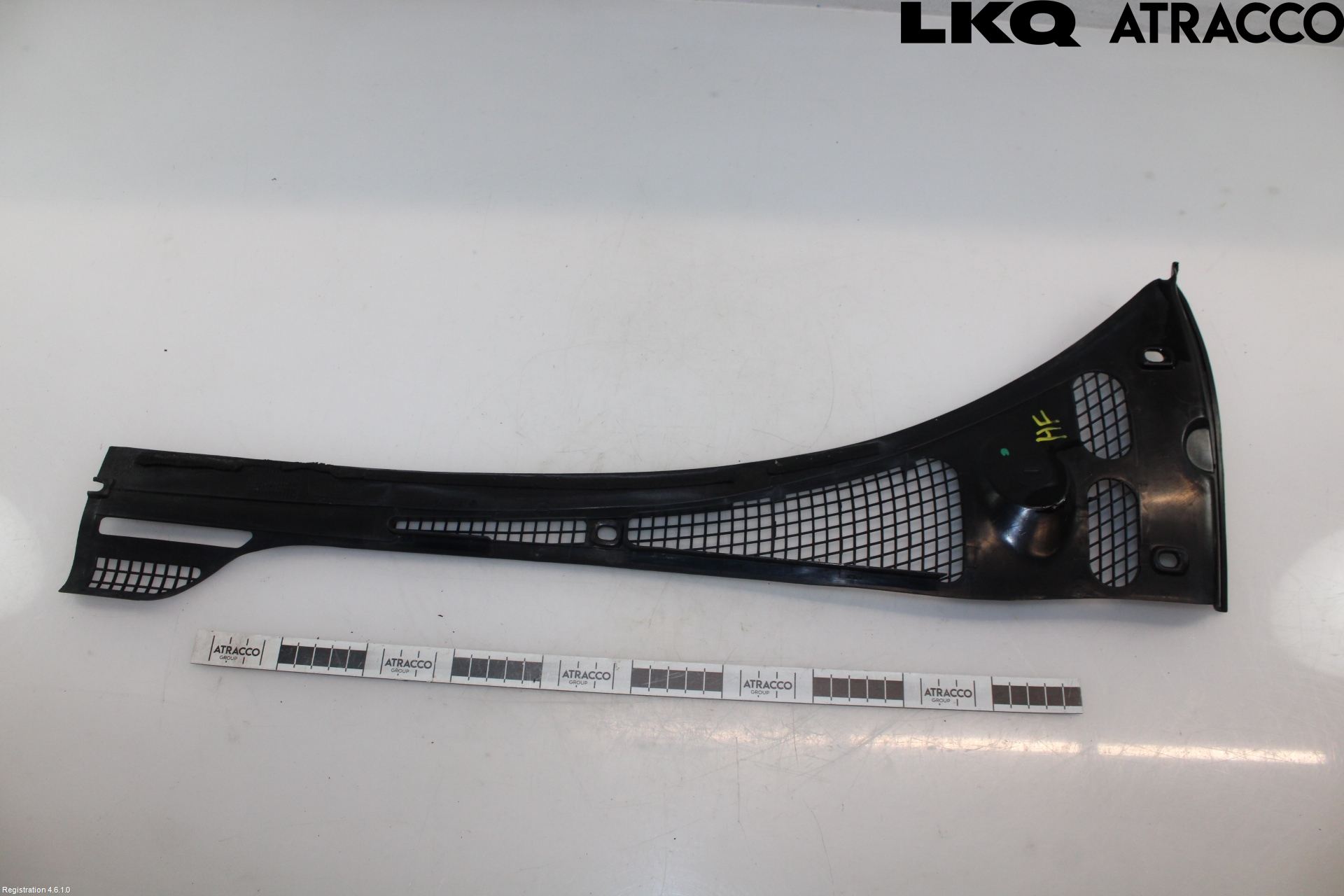 BMW 5 E34      88-96 Visker Deksel-Grill-Under Frr