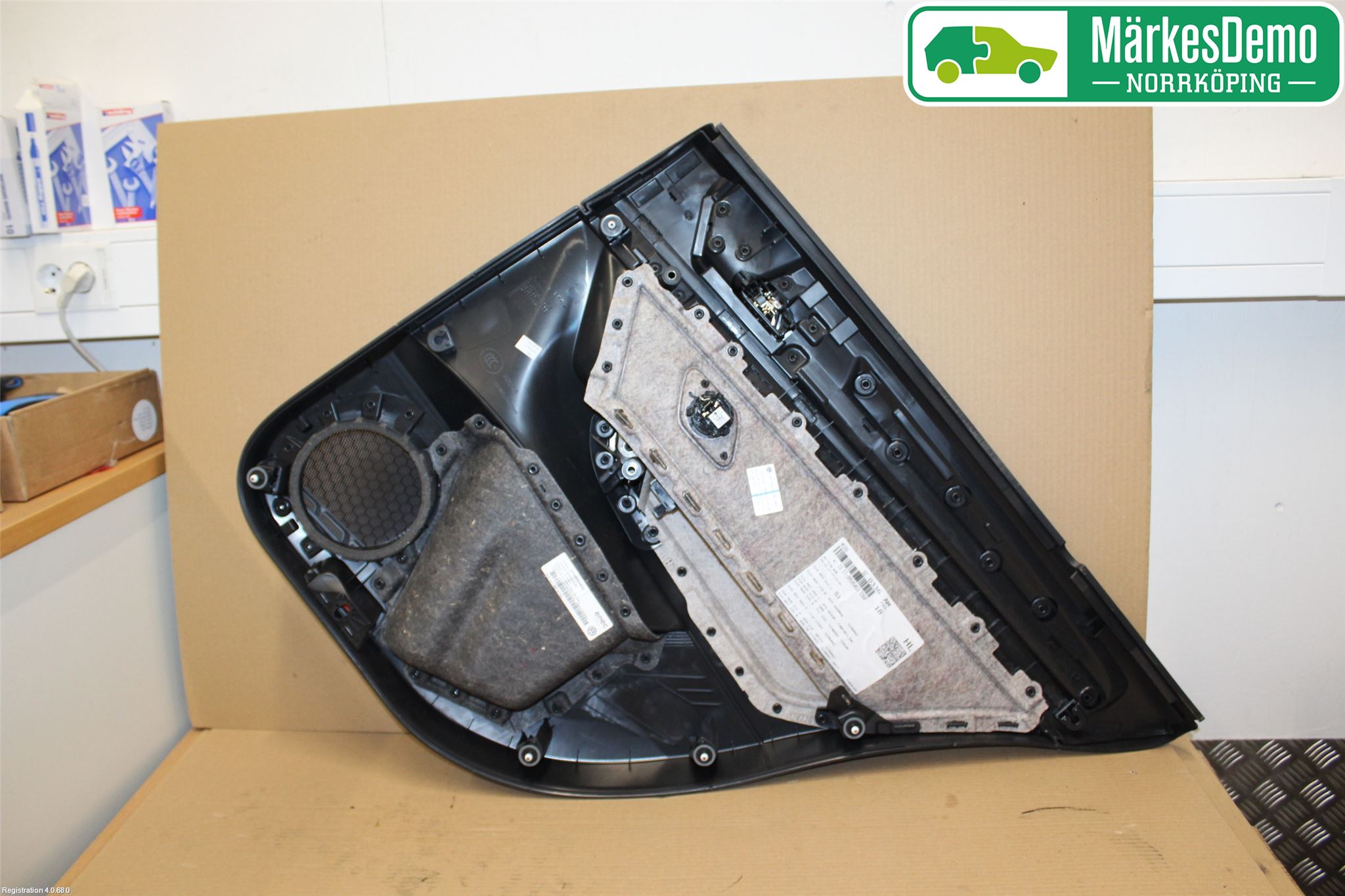 Volkswagen VW GOLF SPORTSVAN 15-20 Innr Dørtrekk Venstre