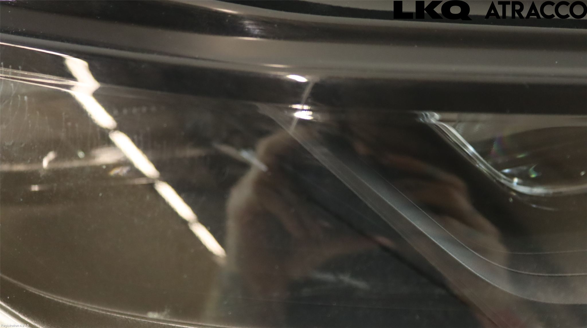Tesla MODEL 3 17- Frontlykt Høyre