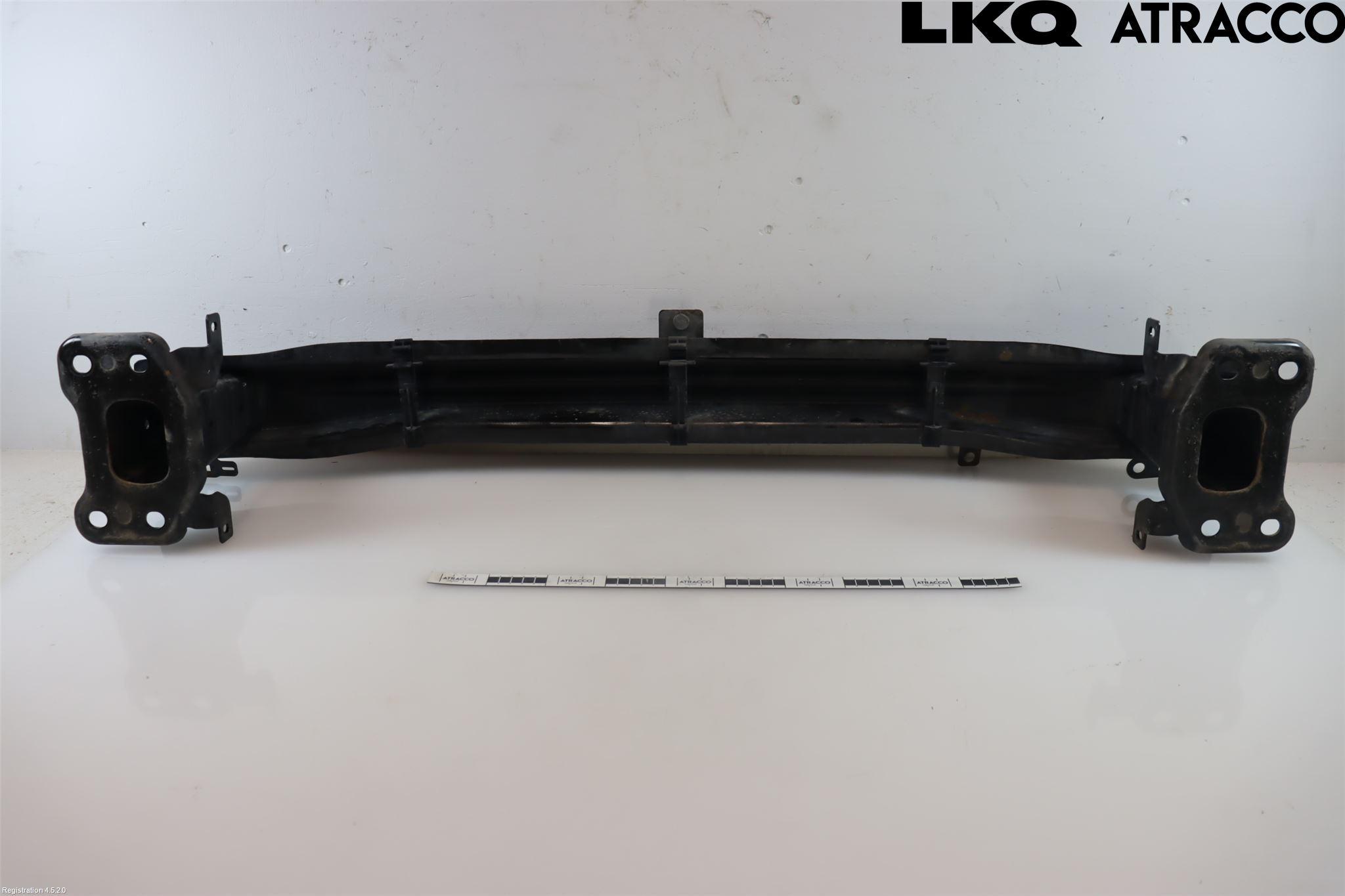 Skoda SUPERB 09-15 Støtfanger Foran Bjelke