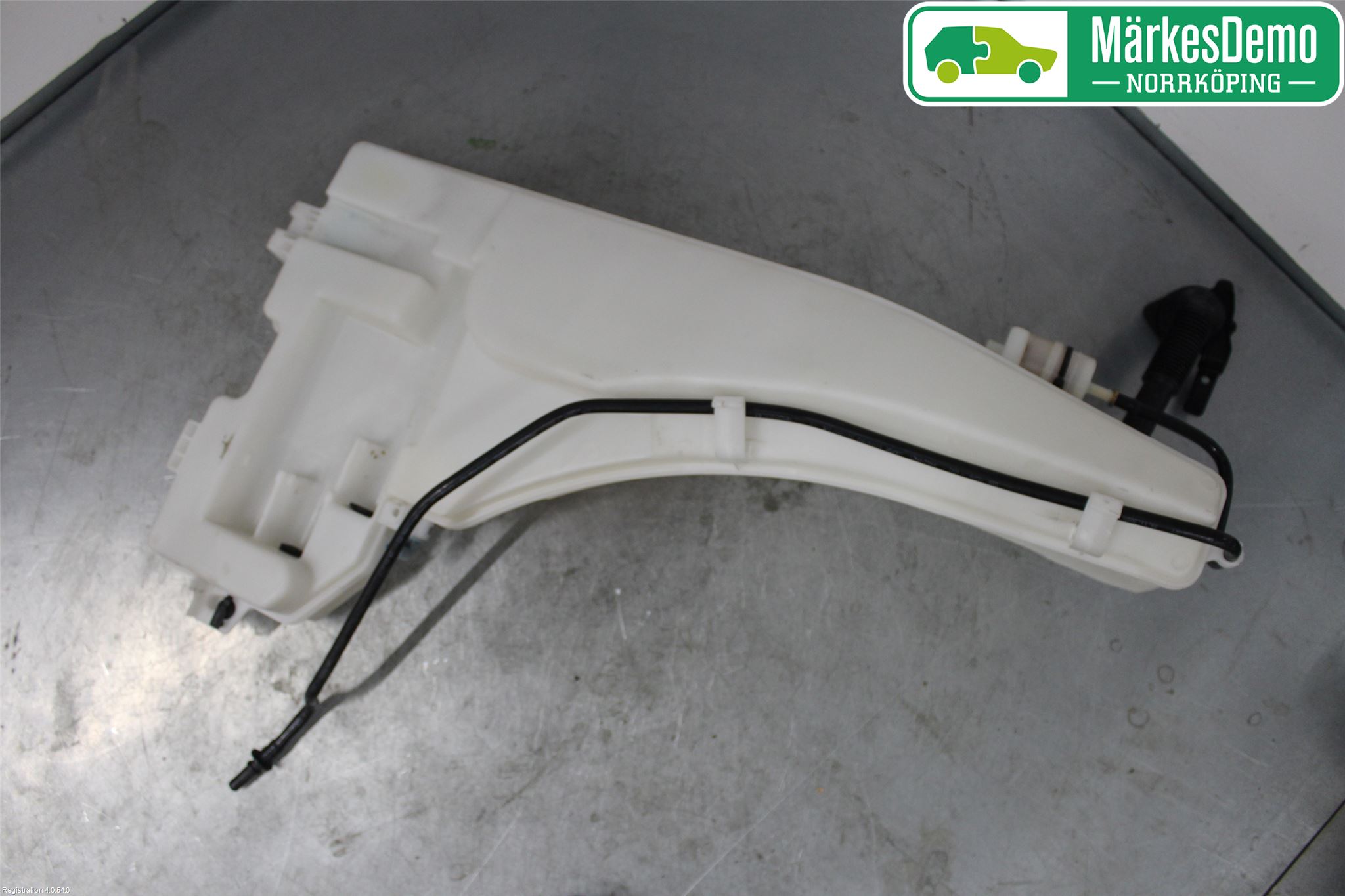 BMW X6 E71/E72   08-14 Spylerbeholder Frontrute-Lykte