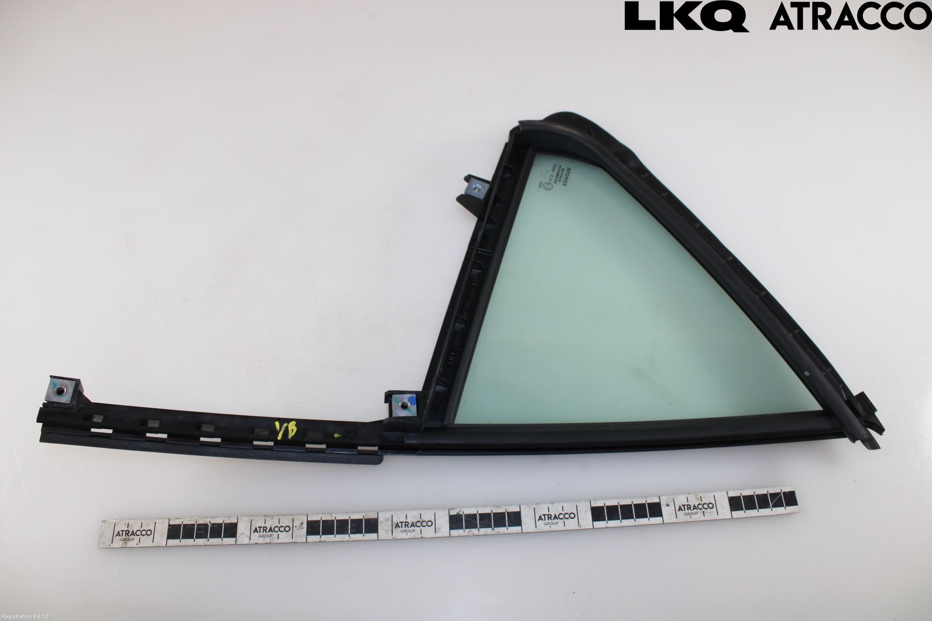 Toyota YARIS CROSS XP21 21- Dørrute Bak Vens Trekant 4D
