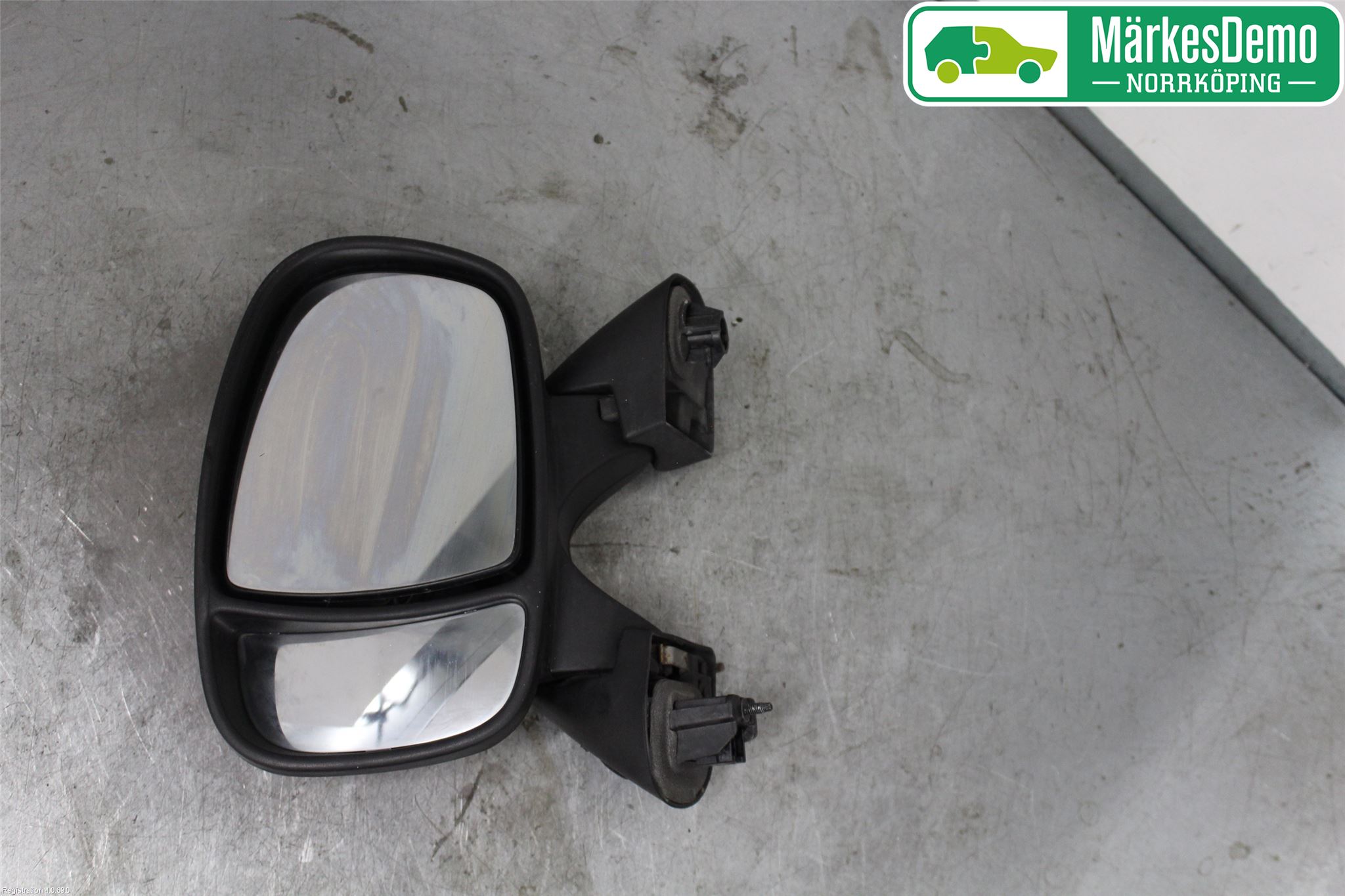 Renault TRAFIC   02-14 Speil V M-El Justering