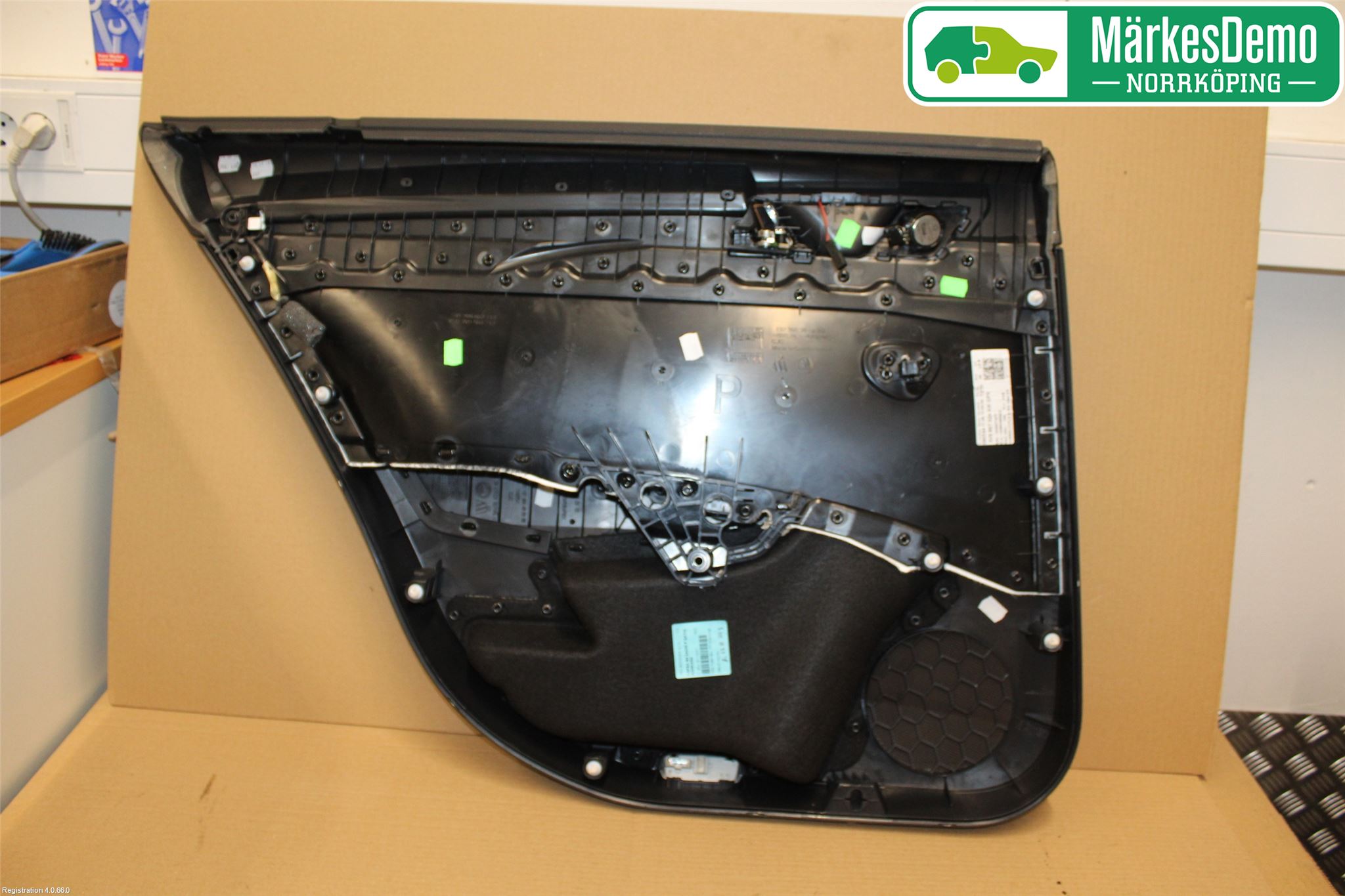 Skoda SUPERB 16-24 Innr Dørtrekk Høyre