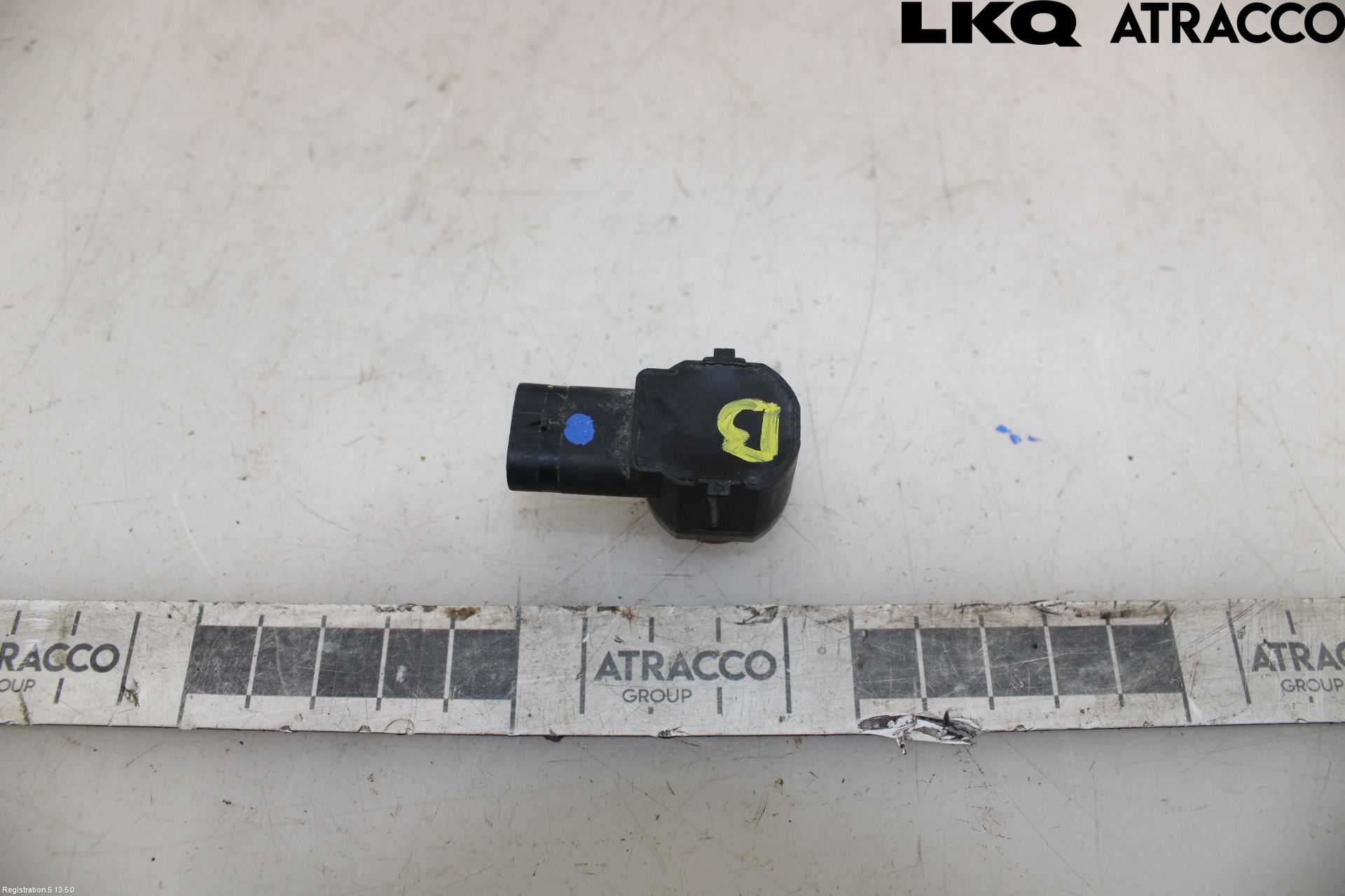 Volkswagen VW JETTA VI 11- Sensor Ryggesensor